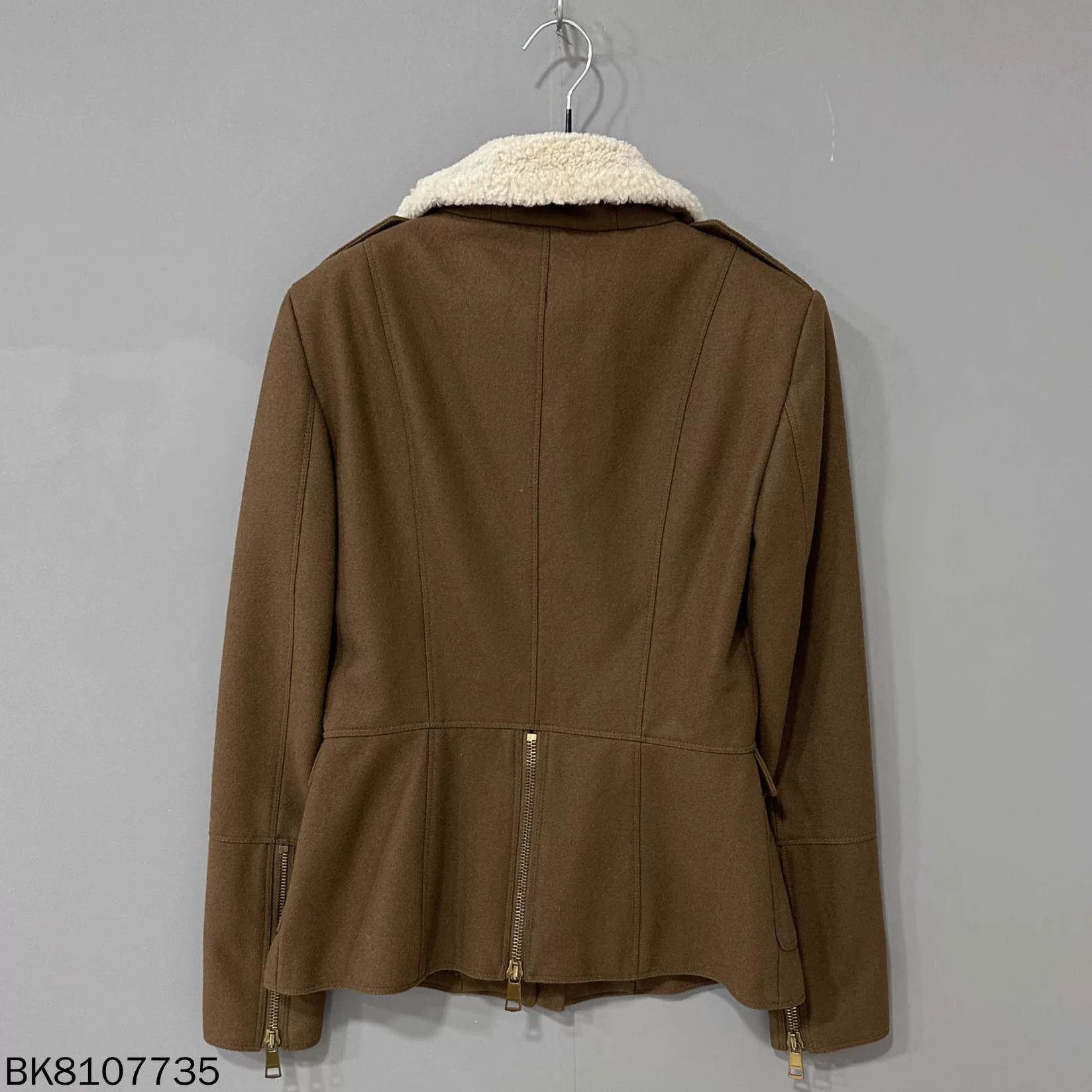 Burberry Burberry Plaid Lining Shearling Collar Zip Coat Size S / US 4 / IT 40 - 3 Thumbnail