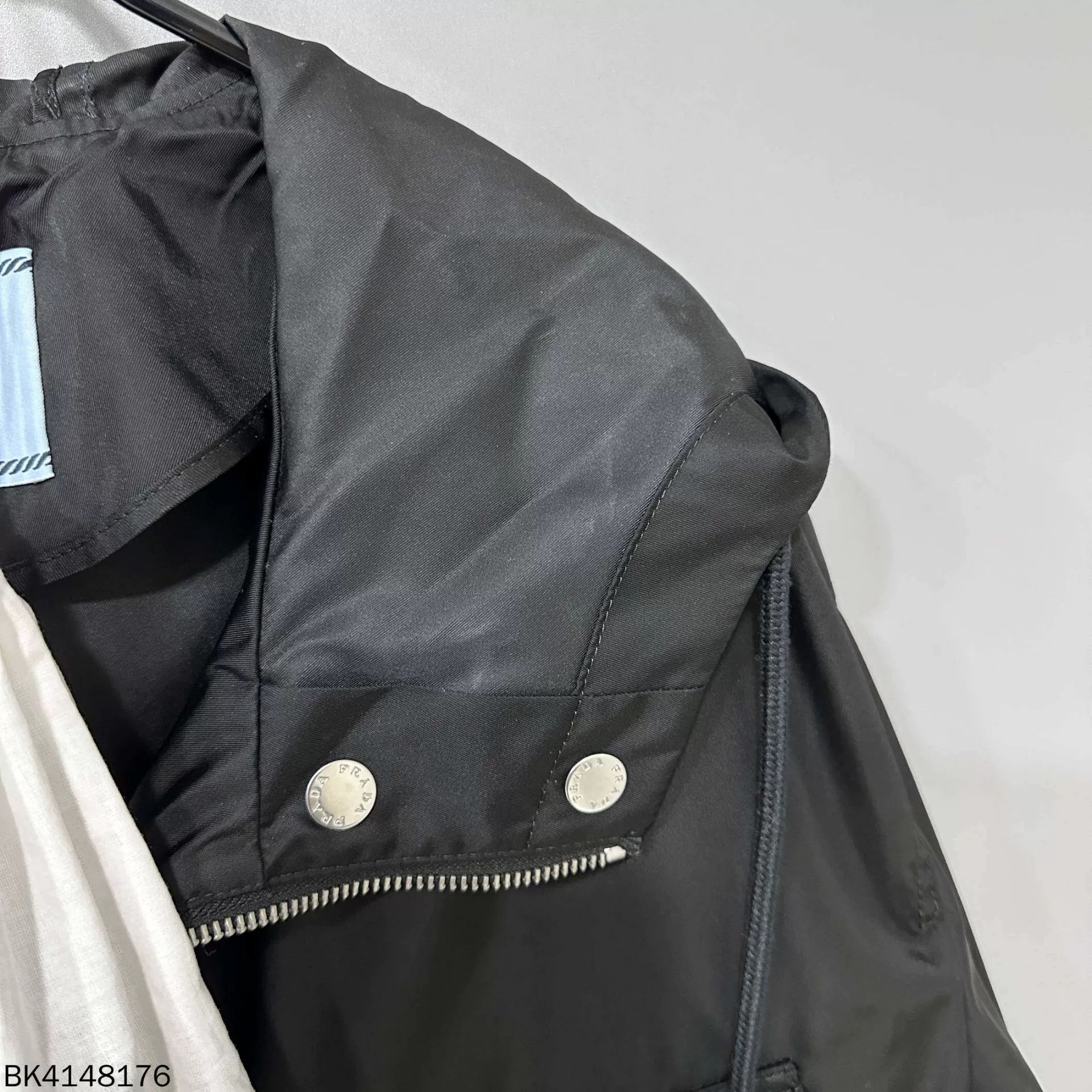 Prada Prada 2025 Triangle Logo Recycled Nylon Belted Jacket Size US XXS / EU 40 - 4 Thumbnail