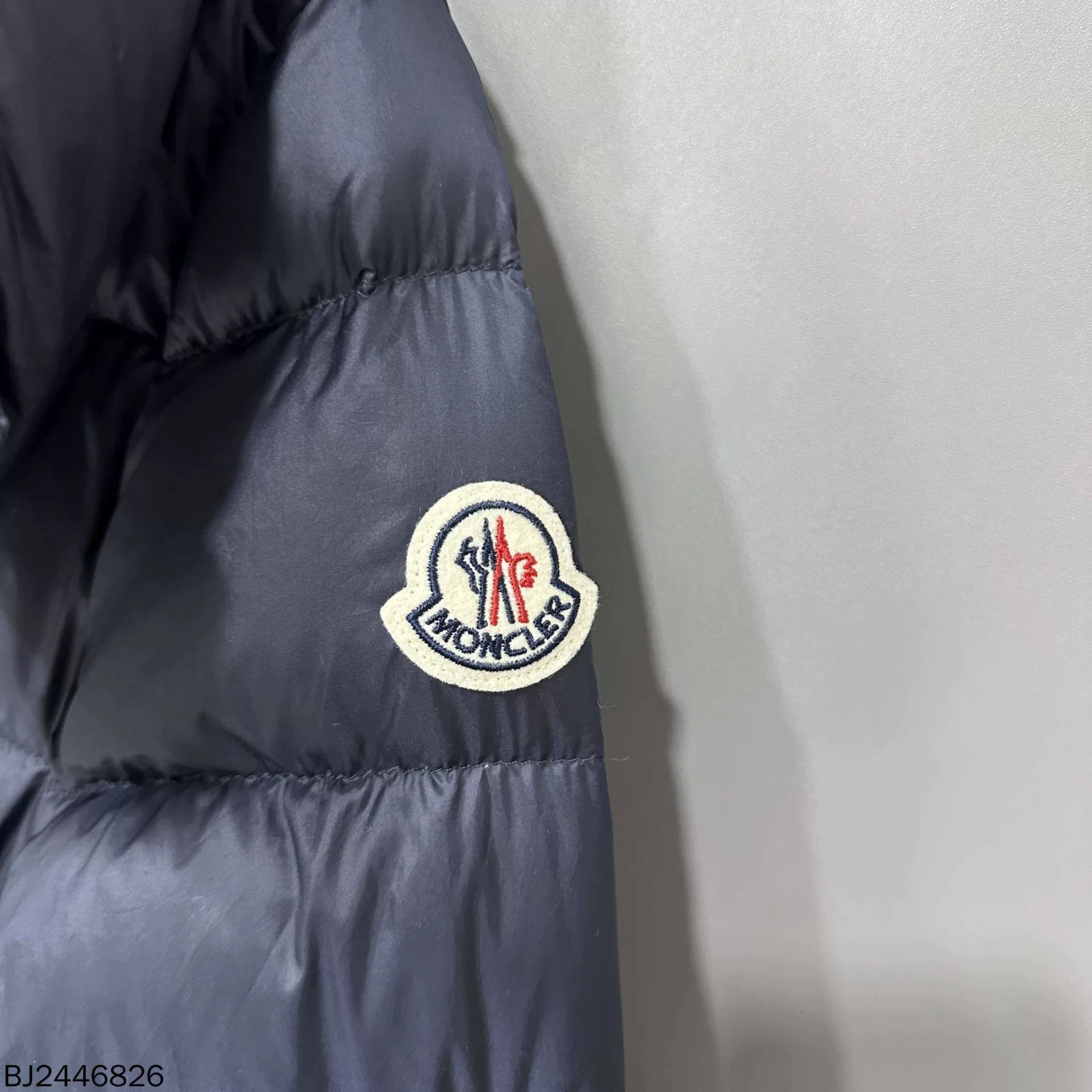 Moncler Black Mid-Length Down Jacket Moncler Size S / US 4 / IT 40 - 3 Thumbnail