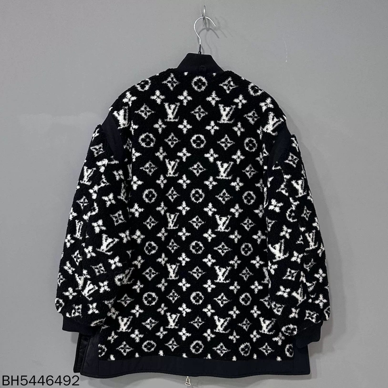 Louis Vuitton Louis Vuitton FW25 Printed Stand Collar Jacket Size XS / US 0-2 / IT 36-38 - 3 Thumbnail