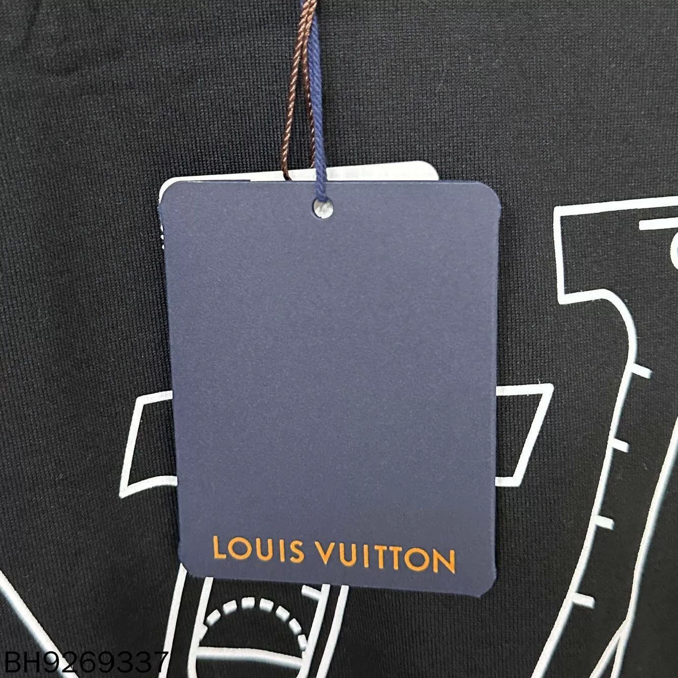 Louis Vuitton Louis Vuitton NBA Logo Short Sleeve Size US L / EU 52-54 / 3 - 6 Thumbnail