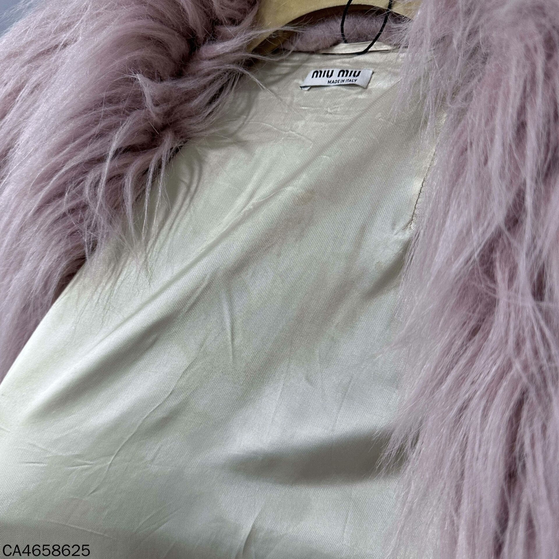 Miu Miu Miu Miu Pink Fuzzy Show Coat Size XS / US 0-2 / IT 36-38 - 5 Thumbnail
