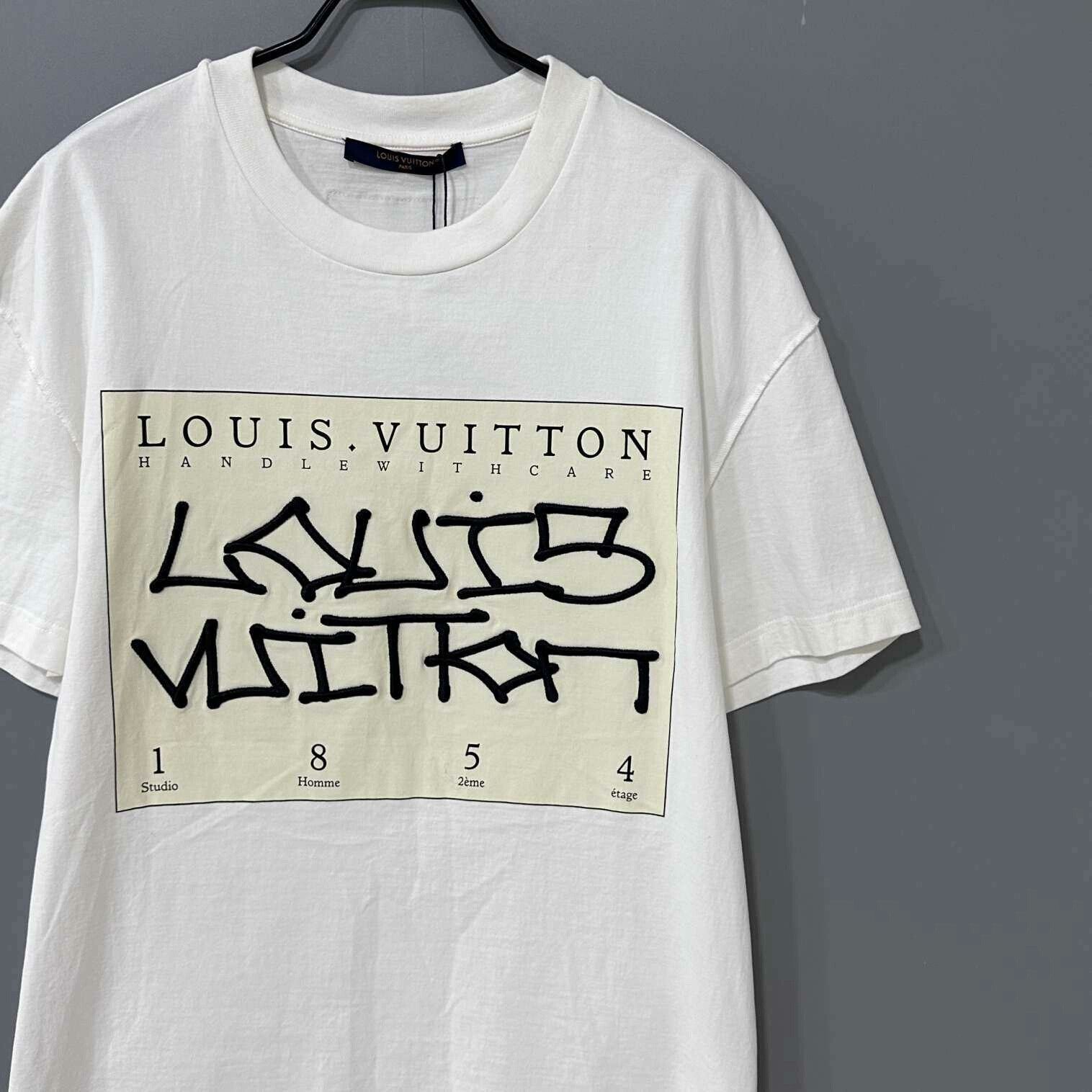 Louis Vuitton Louis Vuitton 1854 Embroidered Logo Tee Size US S / EU 44-46 / 1 - 2 Thumbnail