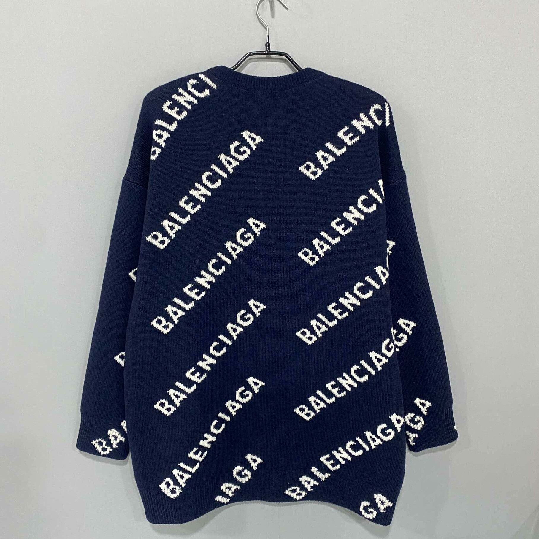 Balenciaga Balenciaga All-Over Logo Knit Sweater Size US S / EU 44-46 / 1 - 3 Thumbnail