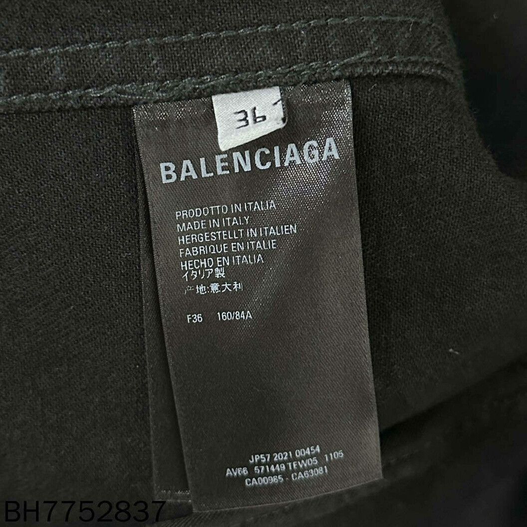 Balenciaga Balenciaga Rhinestone Logo Denim Jacket Size XS / US 0-2 / IT 36-38 - 5 Thumbnail