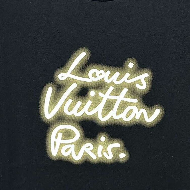 Louis Vuitton Louis Vuitton SS25 Neon Logo T-Shirt Size US L / EU 52-54 / 3 - 5 Thumbnail