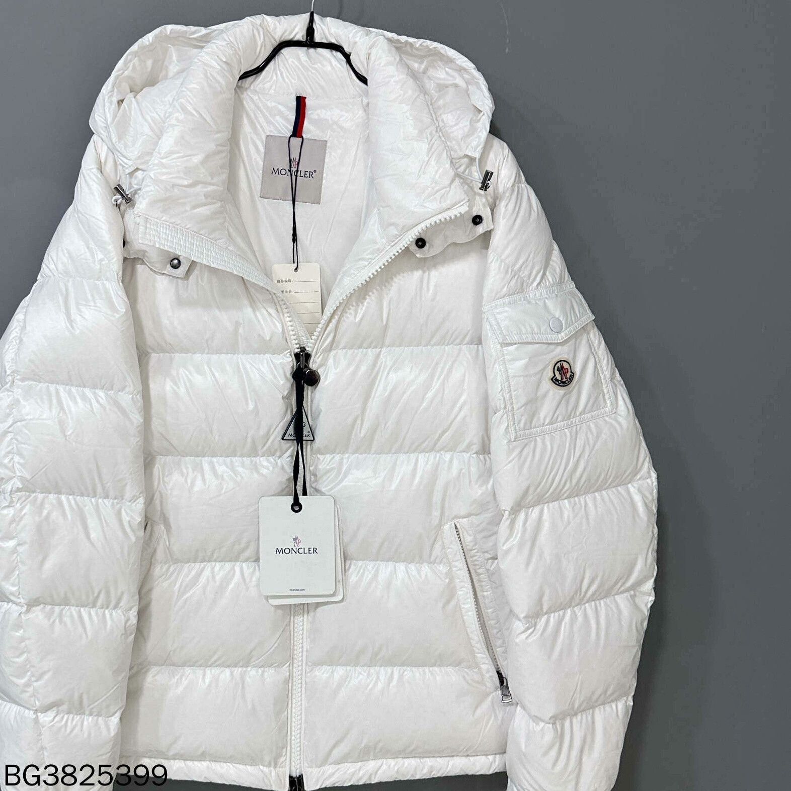 Moncler Moncler Maya White Logo Down Jacket Size US XXL / EU 58 / 5 - 2 Thumbnail