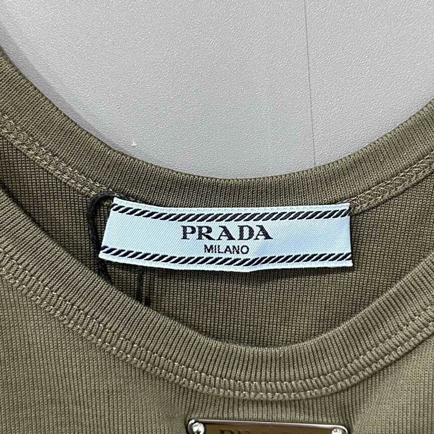 Prada Prada Green Logo Triangle Tank Top Size M / US 6-8 / IT 42-44 - 6 Thumbnail