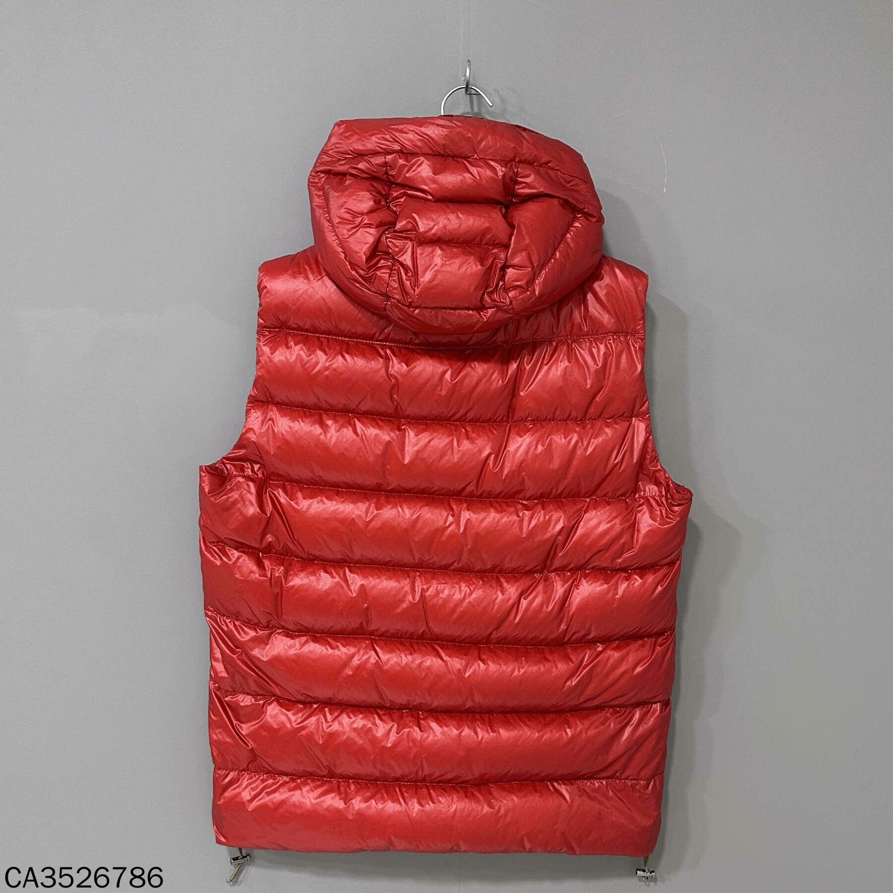 Moncler Red Armband Moncler Down Vest Size L / US 10 / IT 46 - 3 Thumbnail