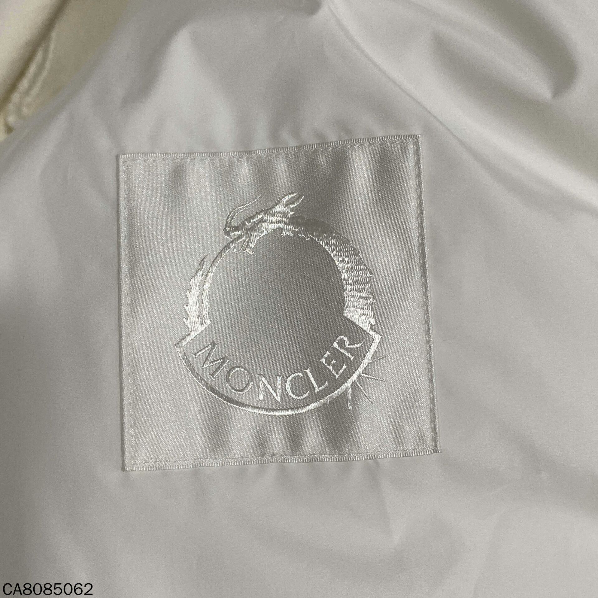 Moncler New Down Padded Zip Jacket Moncler Size US M / EU 48-50 / 2 - 4 Thumbnail