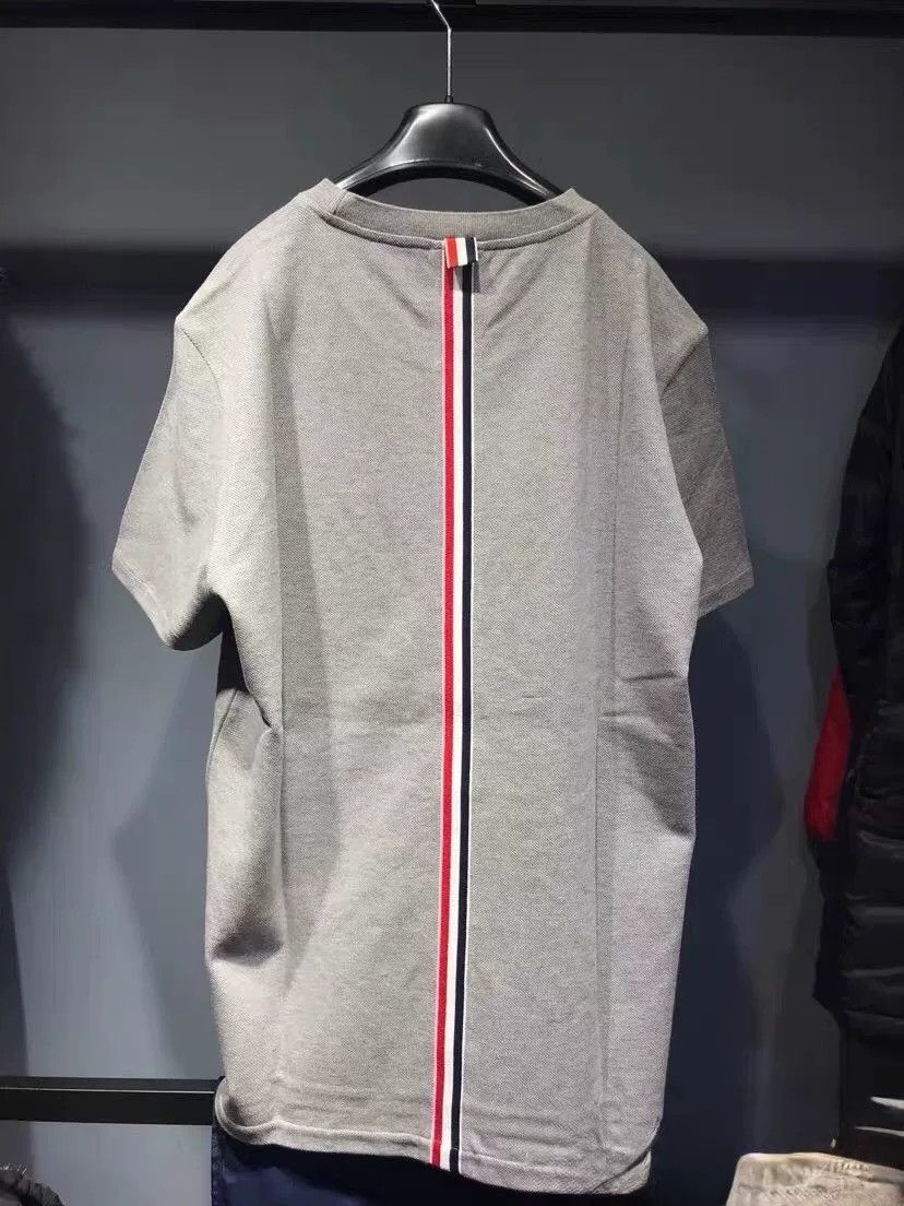 Thom Browne Thom Browne Gray Striped Cotton Men's T-Shirt Size US XXL / EU 58 / 5 - 2 Thumbnail
