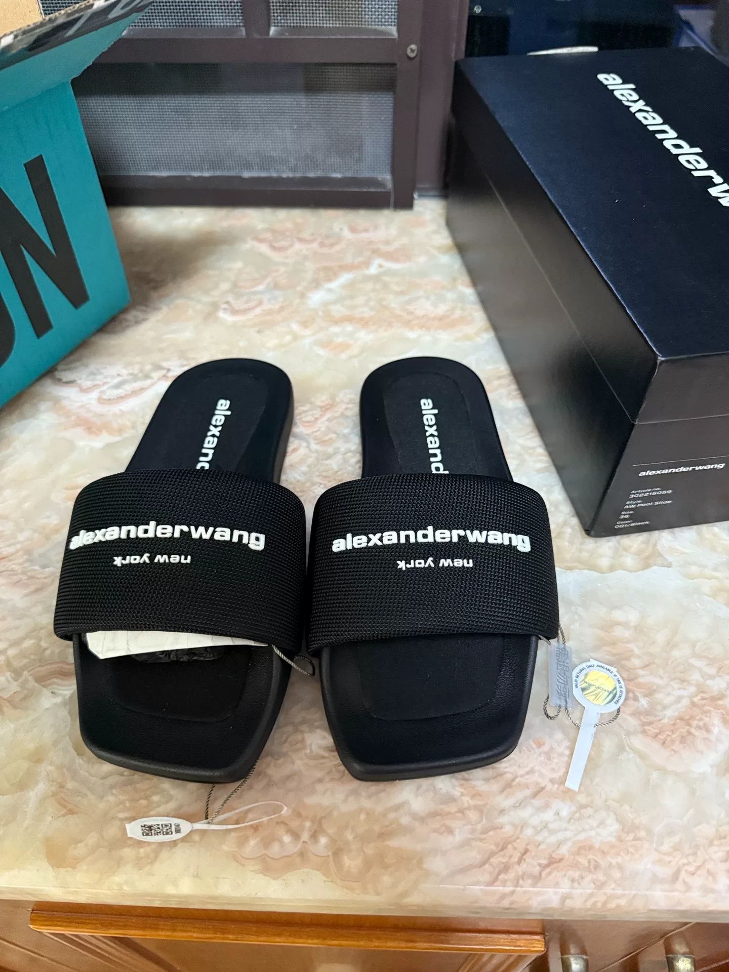 Alexander Wang Alexander Wang Black Slide Sandal Size US 5 / IT 35 - 2 Thumbnail