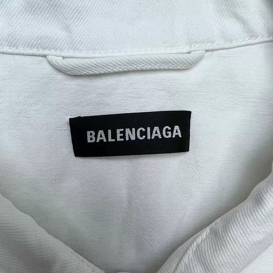 Balenciaga Balenciaga Back Letter Logo Stonewash Denim Jacket Size US S / EU 44-46 / 1 - 4 Thumbnail