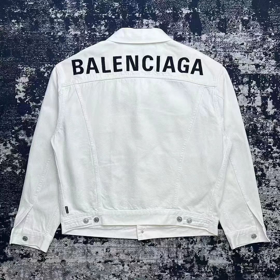 Balenciaga Balenciaga Back Letter Logo Stonewash Denim Jacket Size US S / EU 44-46 / 1 - 3 Thumbnail