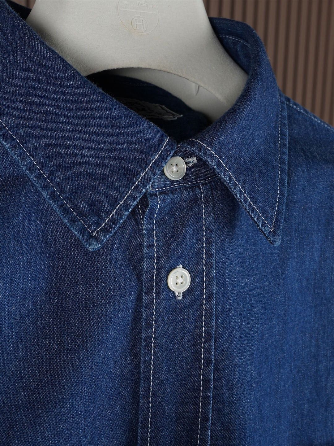 Hermes Hermes Men's Blue Denim Shirt Size US M / EU 48-50 / 2 - 2 Thumbnail