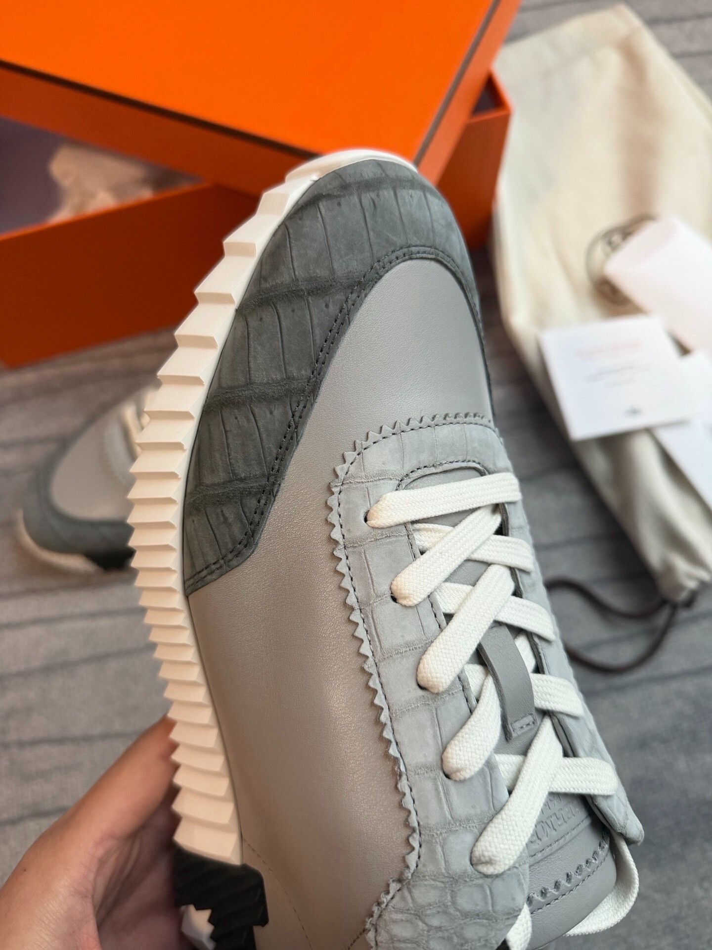 Hermes Hermes Men's Bouncing Sneakers in Gray Size US 8.5 / EU 41-42 - 4 Thumbnail