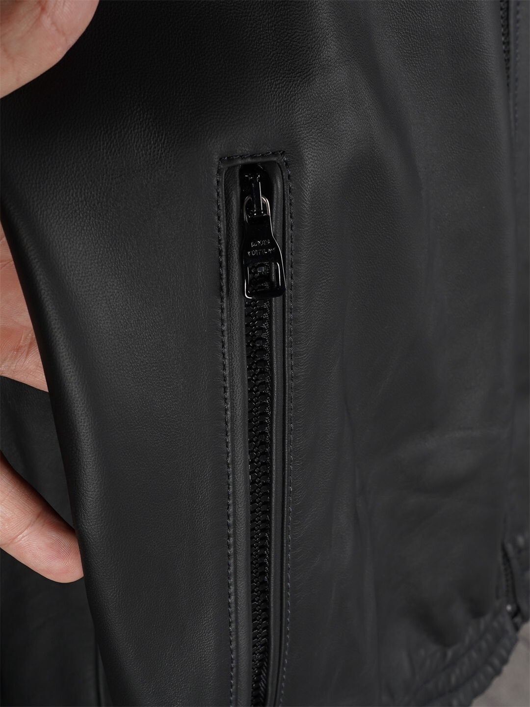 LVXWA Double-Sided Leather Jacket for Men Size US XL / EU 56 / 4 - 6 Thumbnail