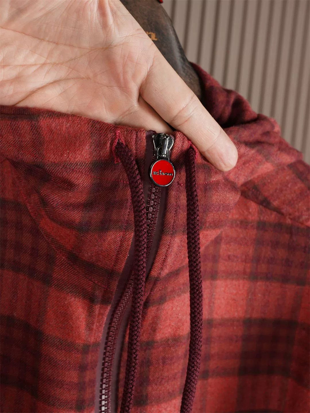 Kiton Kiton Red Flannel Hooded Jacket Size US S / EU 44-46 / 1 - 5 Thumbnail