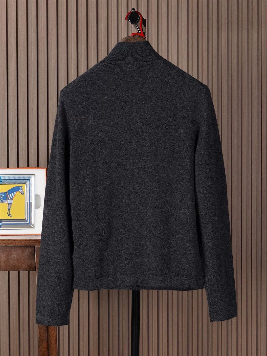 Burberry Burberry Men's Cashmere Knitted Cardigan Size US S / EU 44-46 / 1 - 2 Thumbnail