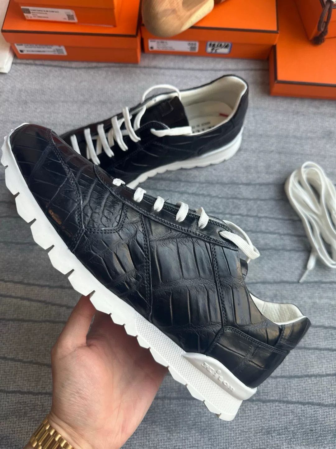 Kiton Kiton Black E Fish Leather Sneakers Size US 10 / EU 43 - 3 Thumbnail