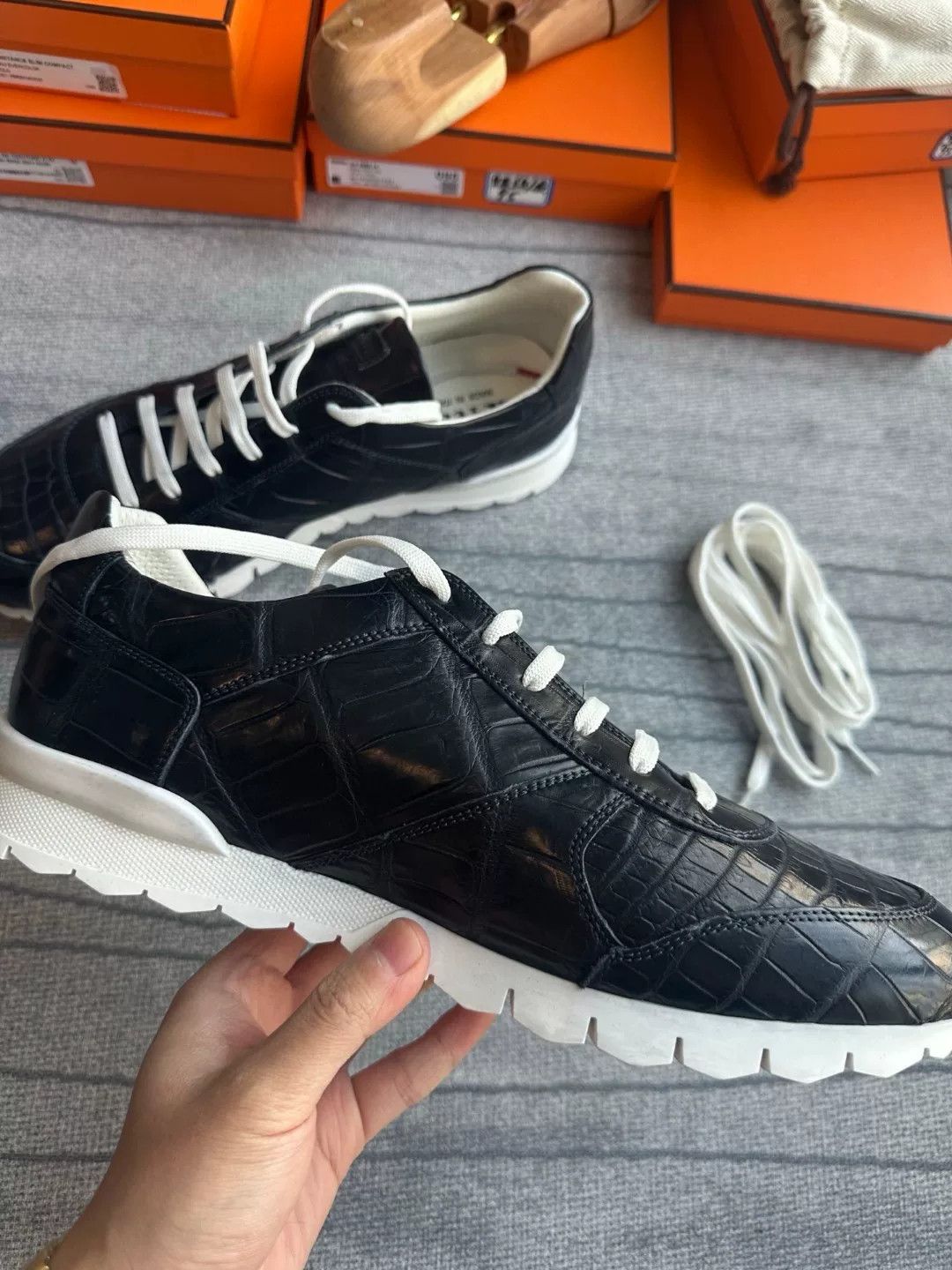 Kiton Kiton Black E Fish Leather Sneakers Size US 10 / EU 43 - 4 Thumbnail