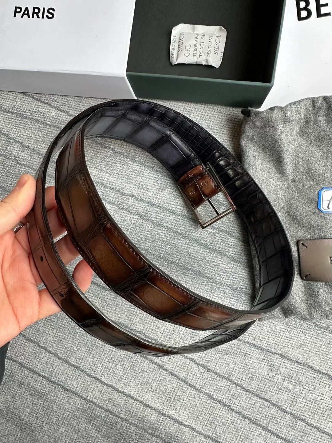 Berluti Berluti Double-Sided E Fish Leather Belt Size ONE SIZE - 3 Thumbnail