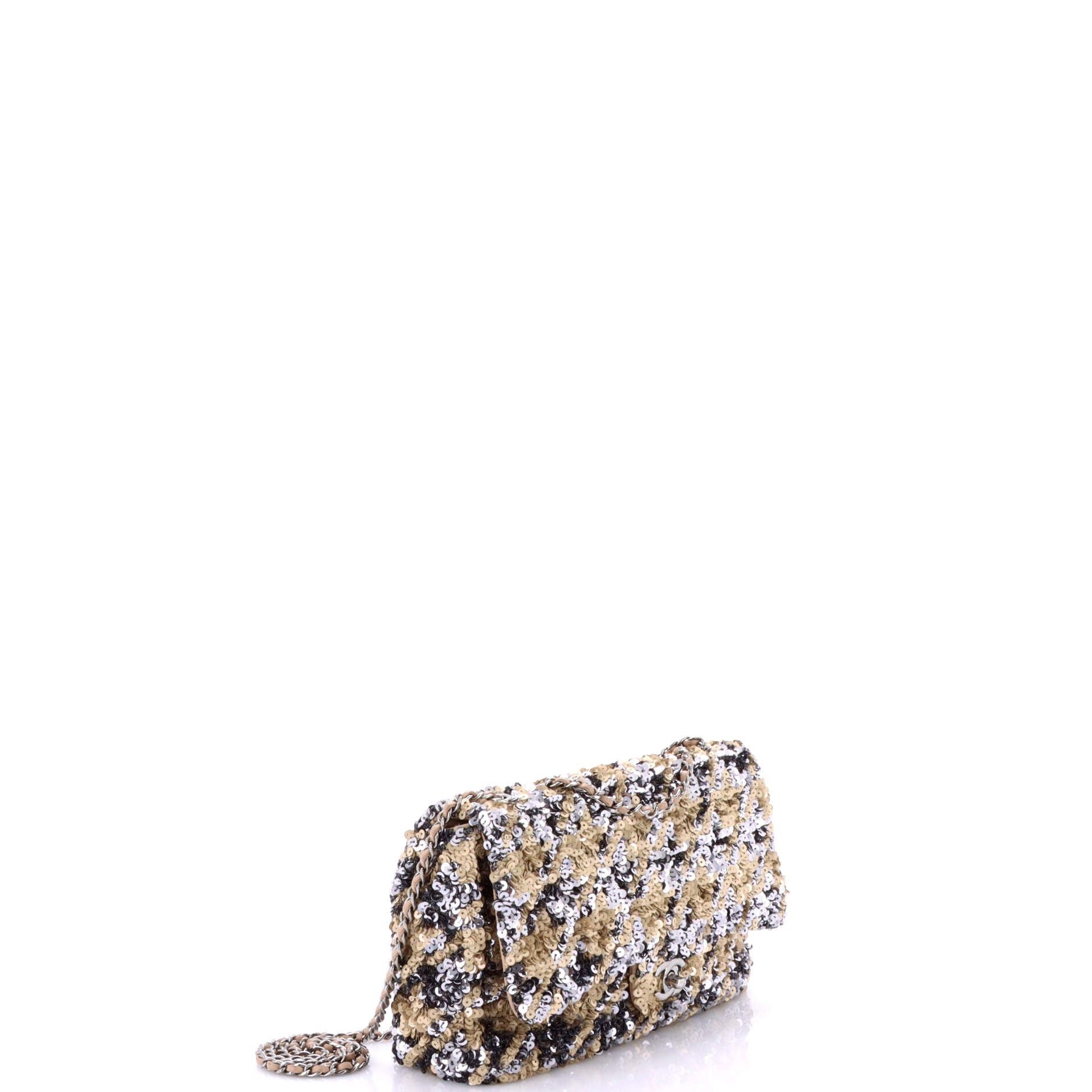 Chanel Flap Bag Size ONE SIZE - 2 Thumbnail