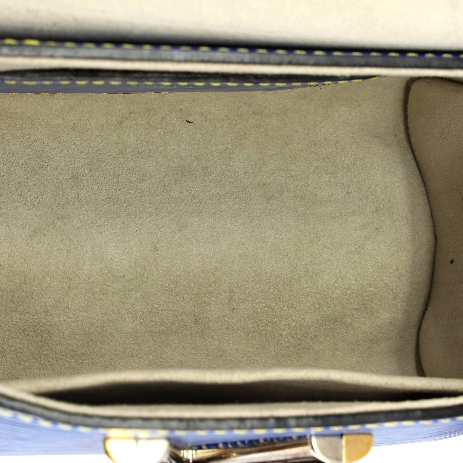 Louis Vuitton Twist Handbag Size ONE SIZE - 5 Thumbnail