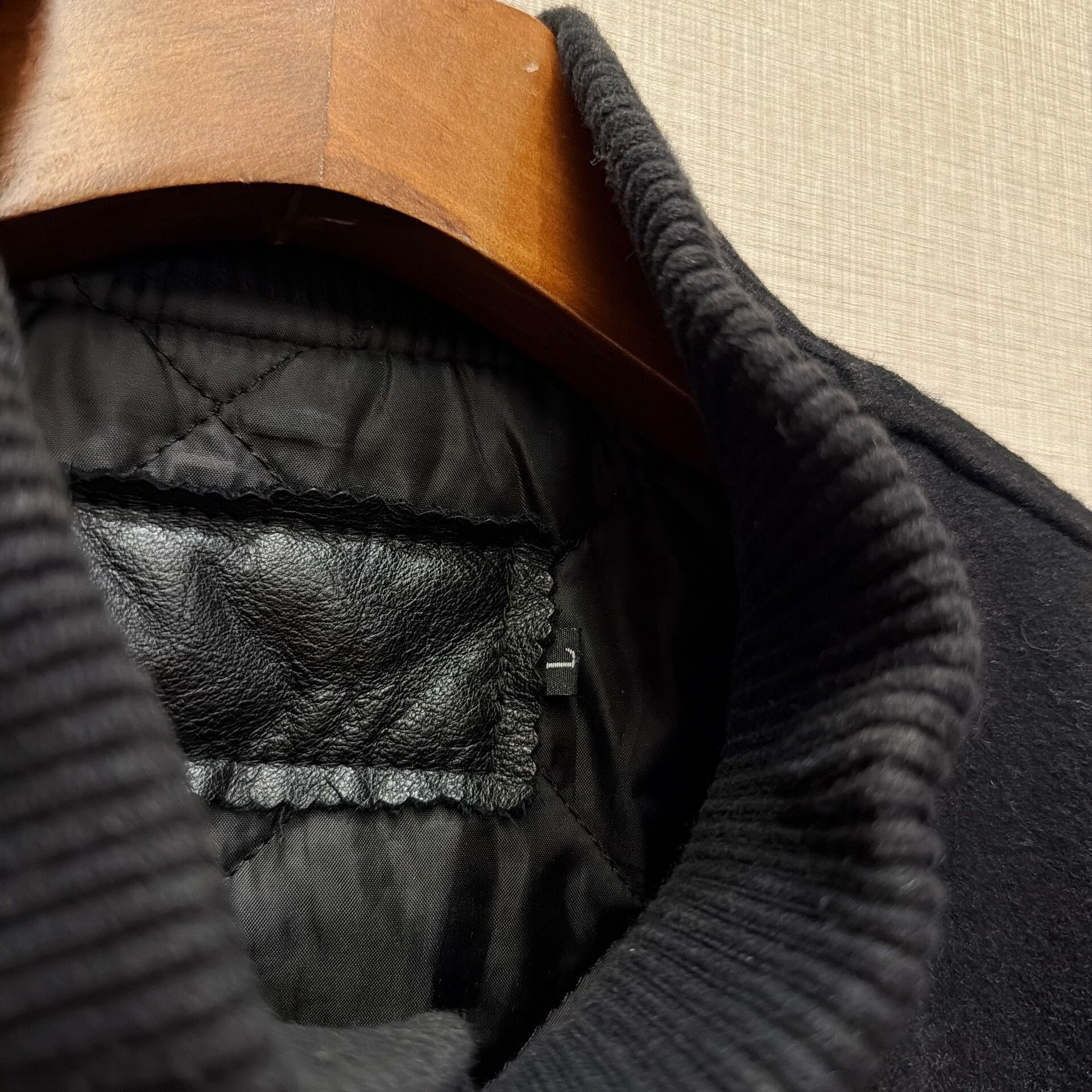Mastermind Japan Mastermind Japan Leather Sleeve Baseball Jacket Size US L / EU 52-54 / 3 - 4 Thumbnail