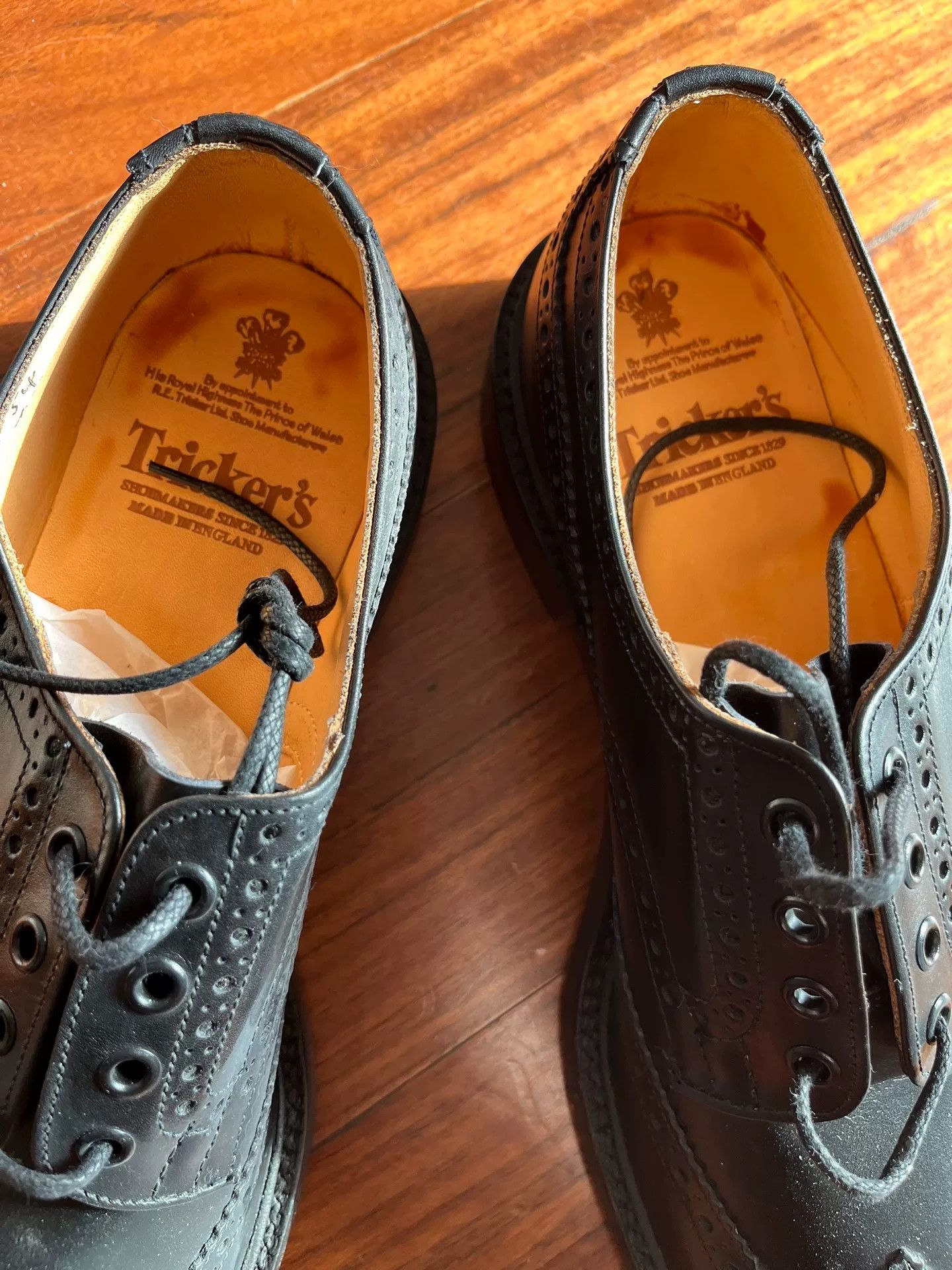 Tricker's Tricker's Black Brogue Leather Shoes Size US 11 / EU 44 - 3 Thumbnail