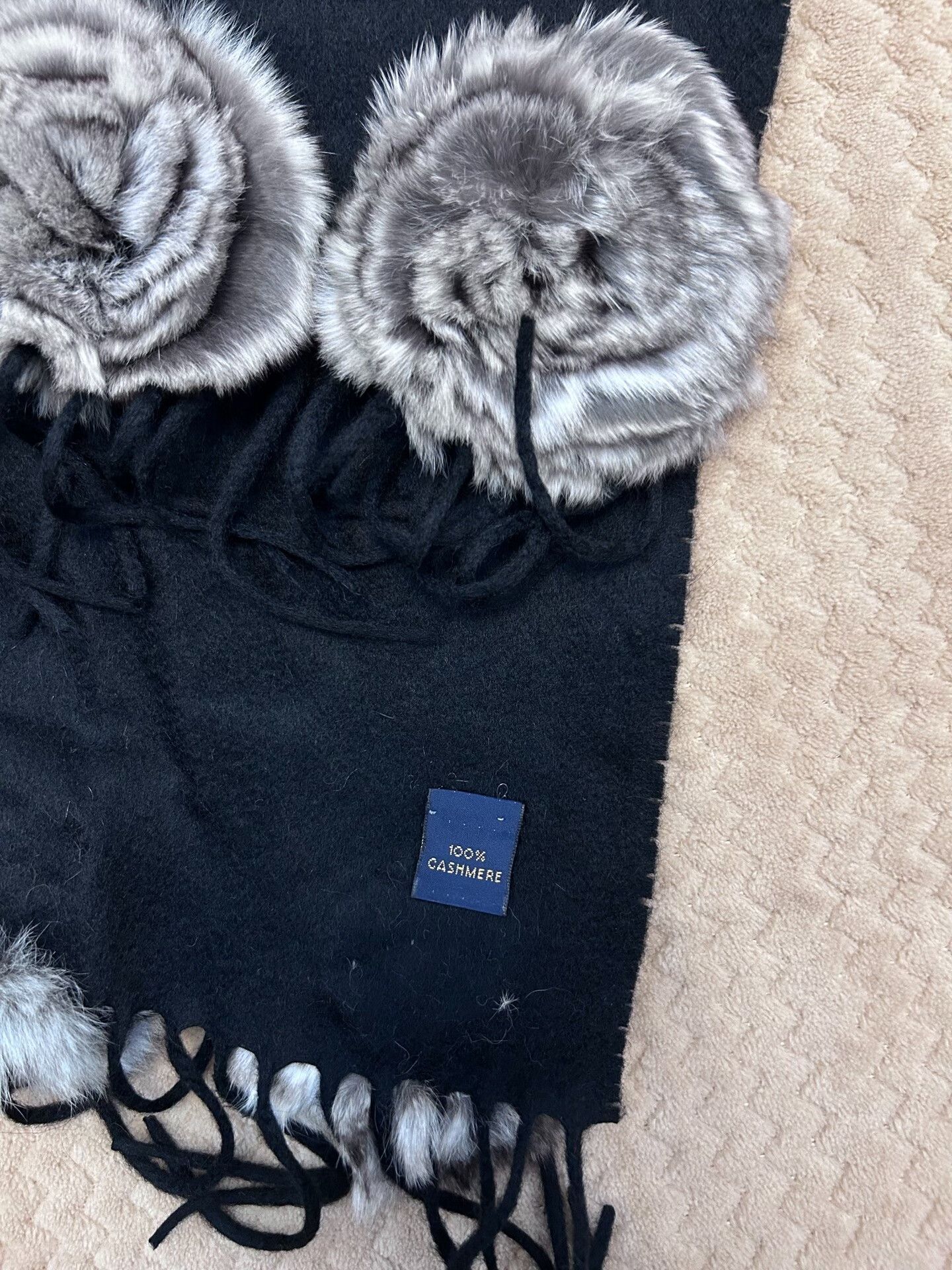 Fendi Fendi Totoro Cashmere Shawl Size ONE SIZE - 4 Thumbnail