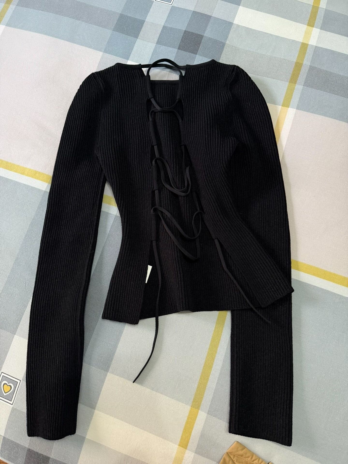 KHAITE Khaite Ribbed Knit Top with Back Tie Size M / US 6-8 / IT 42-44 - 3 Thumbnail