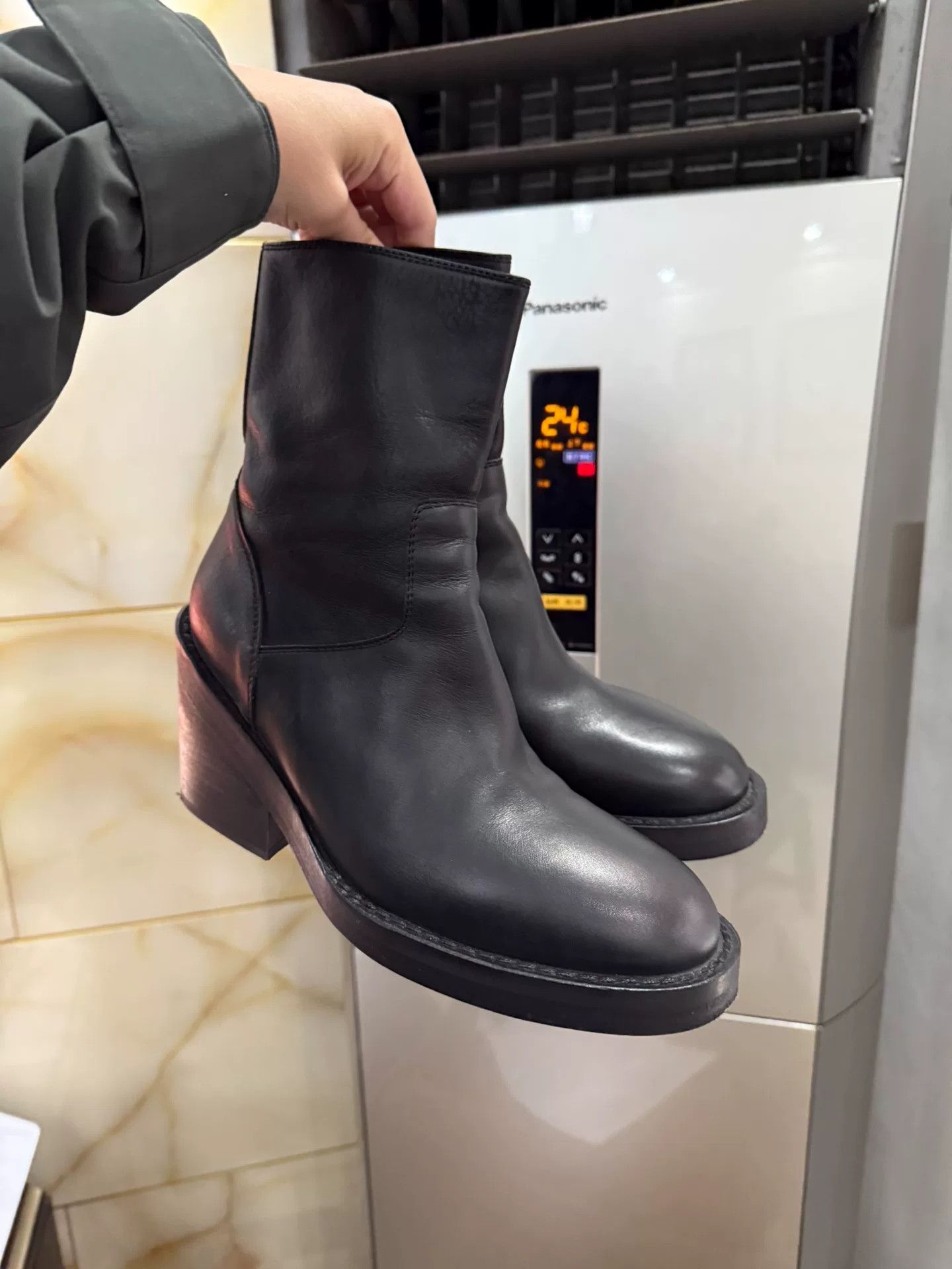 Ann Demeulemeester Ann Demeulemeester Classic Ankle Boots Size US 7 / IT 37 - 4 Thumbnail