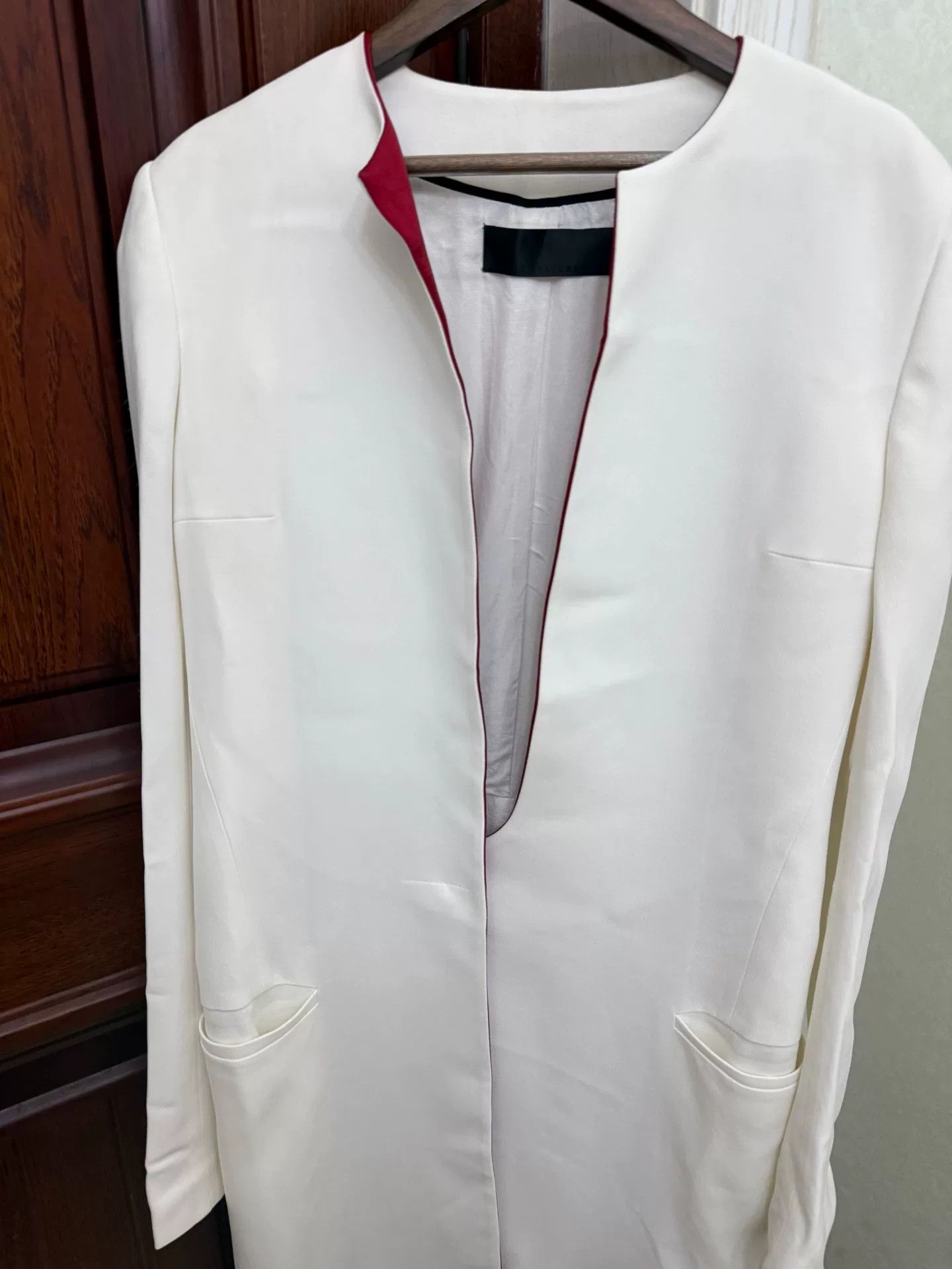 Haider Ackermann Stylish White Coat with Red Accents Size S / US 4 / IT 40 - 2 Thumbnail