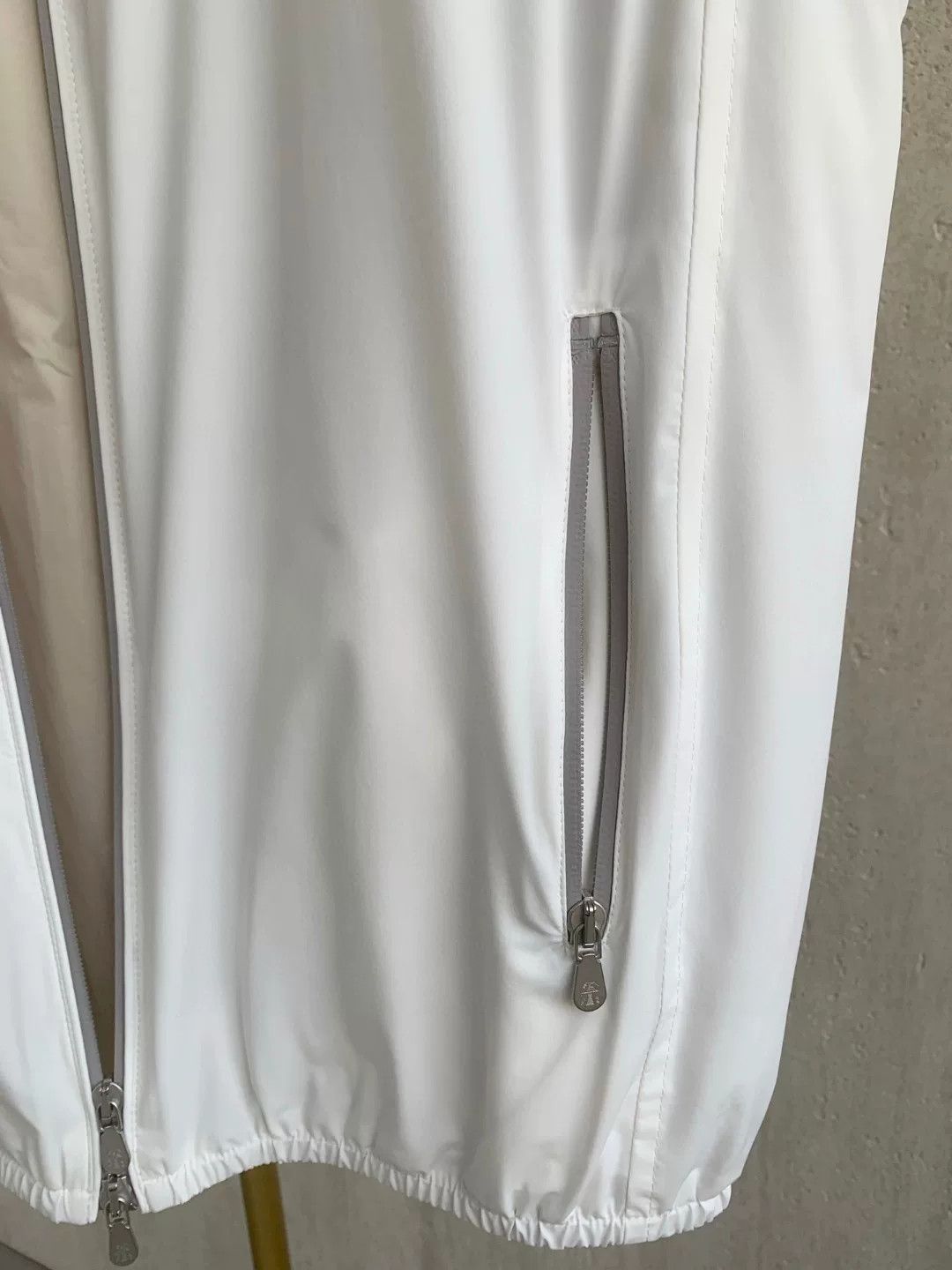 Brunello Cucinelli Brunello Cucinelli White Hooded Vest Size US M / EU 48-50 / 2 - 7 Thumbnail
