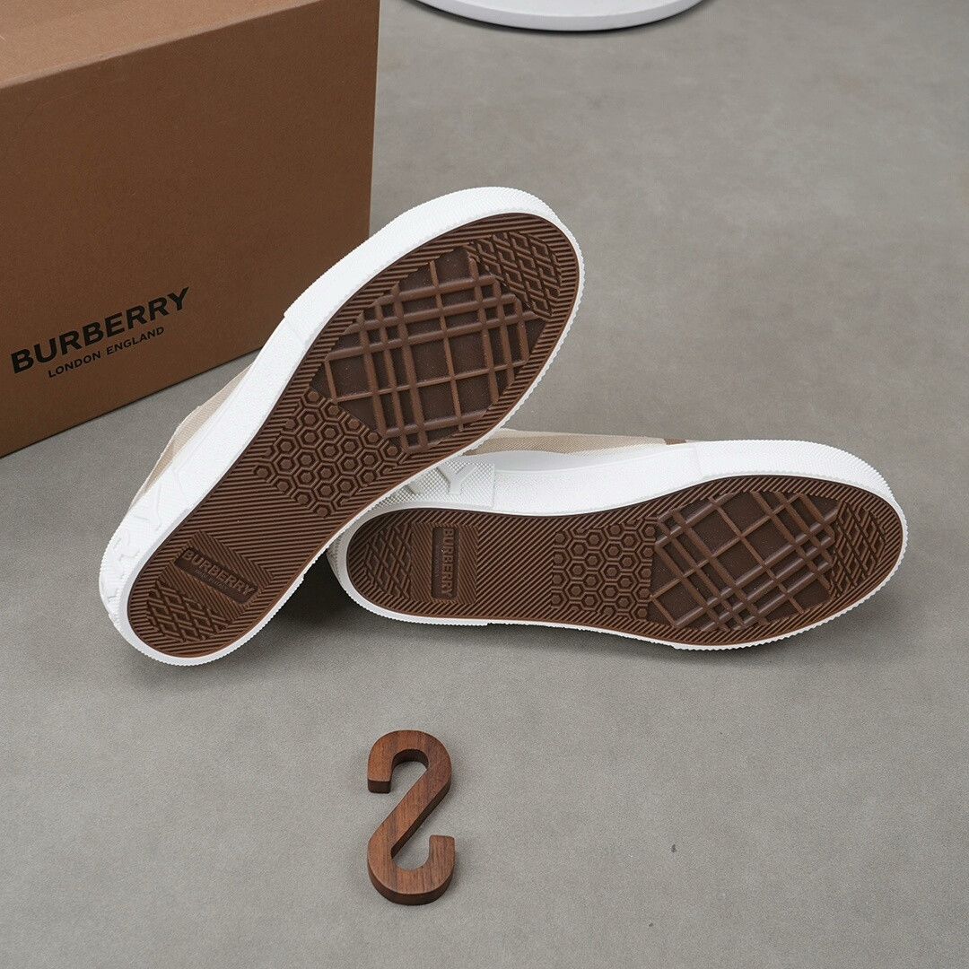 Burberry Burberry Canvas Fashion Sneakers for Women Size US 4 / IT 34 - 4 Thumbnail