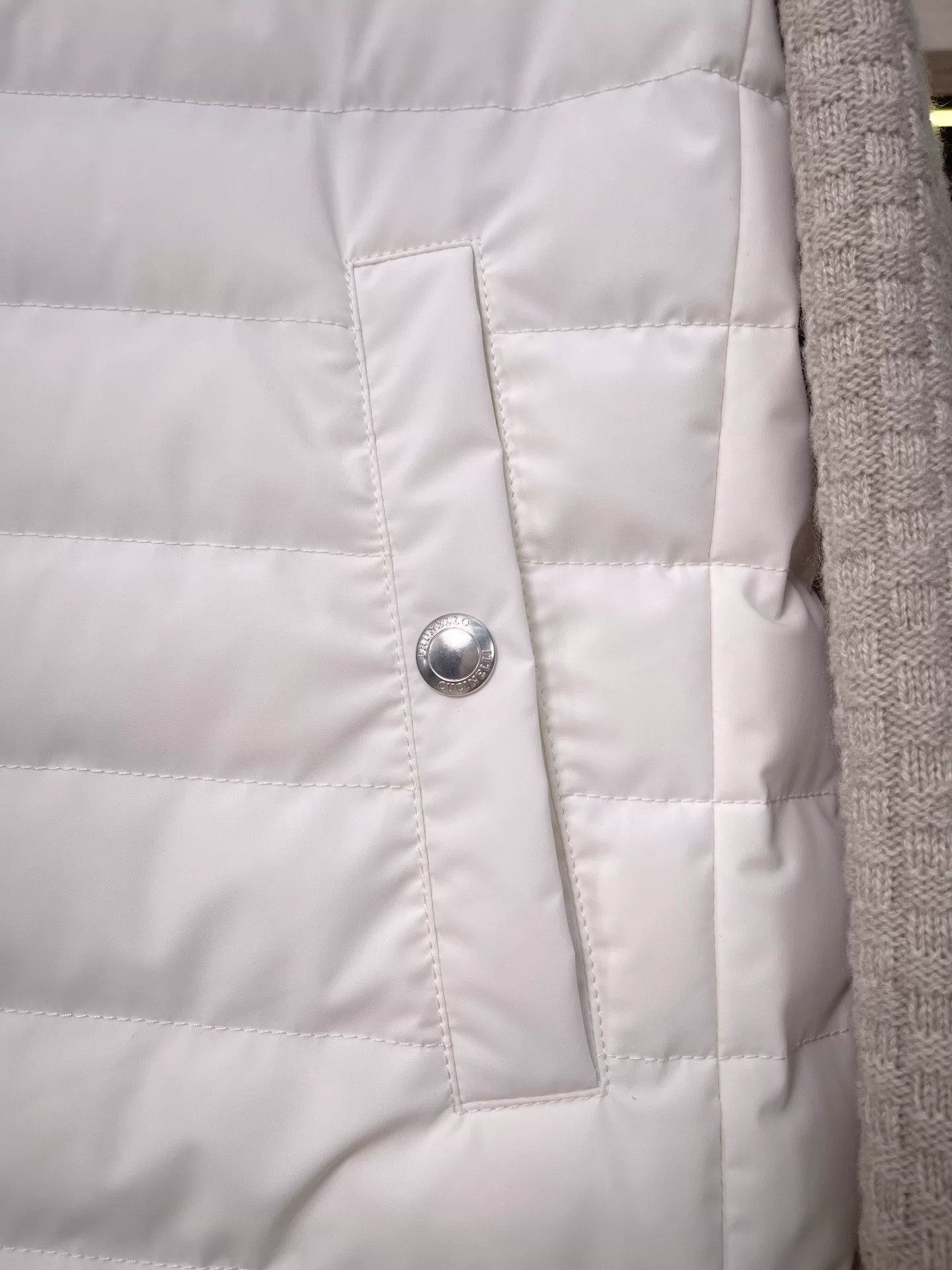 Brunello Cucinelli Brunello Cucinelli White Down Vest Size US S / EU 44-46 / 1 - 7 Thumbnail