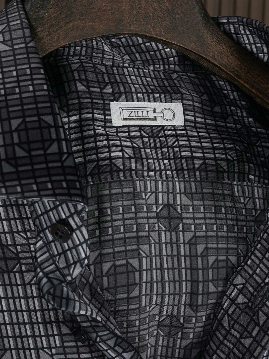 Zilli ZILLI Silk Shirt with Mother-of-Pearl Buttons Size US M / EU 48-50 / 2 - 4 Thumbnail