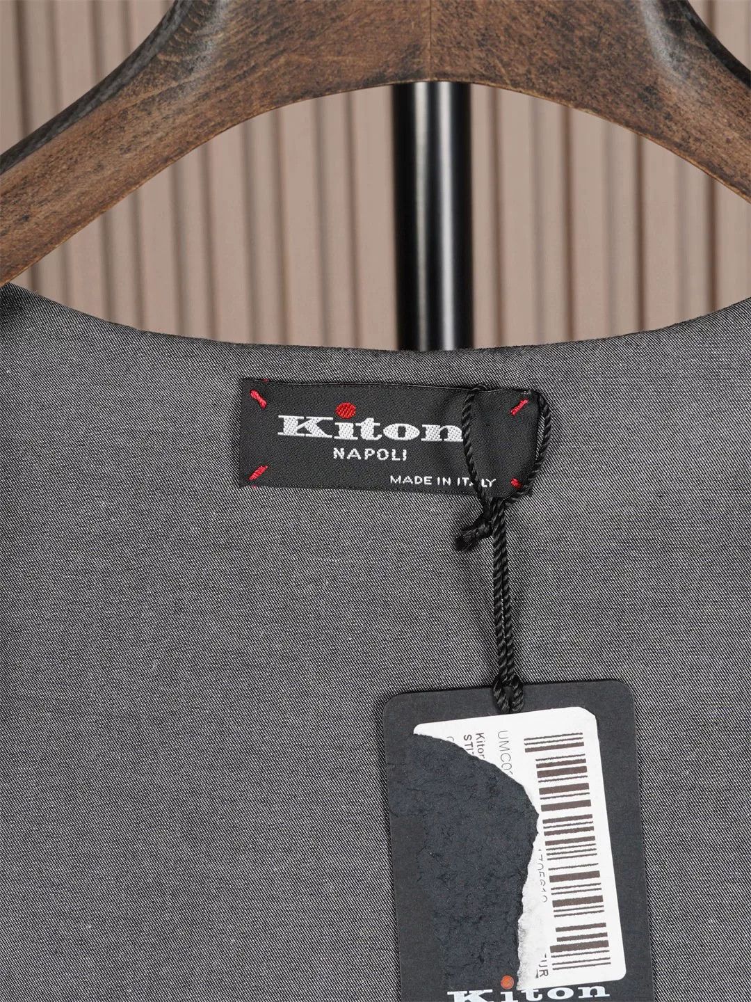 Kiton Kiton Hooded Jacket for Men Size US S / EU 44-46 / 1 - 4 Thumbnail