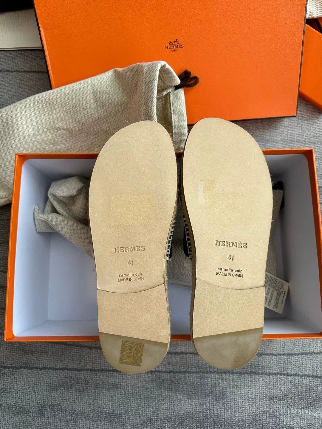 Hermes Hermes Men's Leather Slide Sandals Size US 8 / EU 41 - 8 Thumbnail
