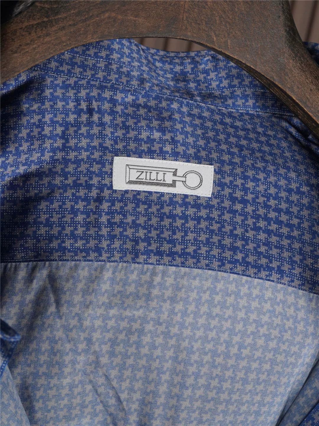 Zilli ZILLI Silk Shirt with Mother-of-Pearl Buttons Size US M / EU 48-50 / 2 - 4 Thumbnail