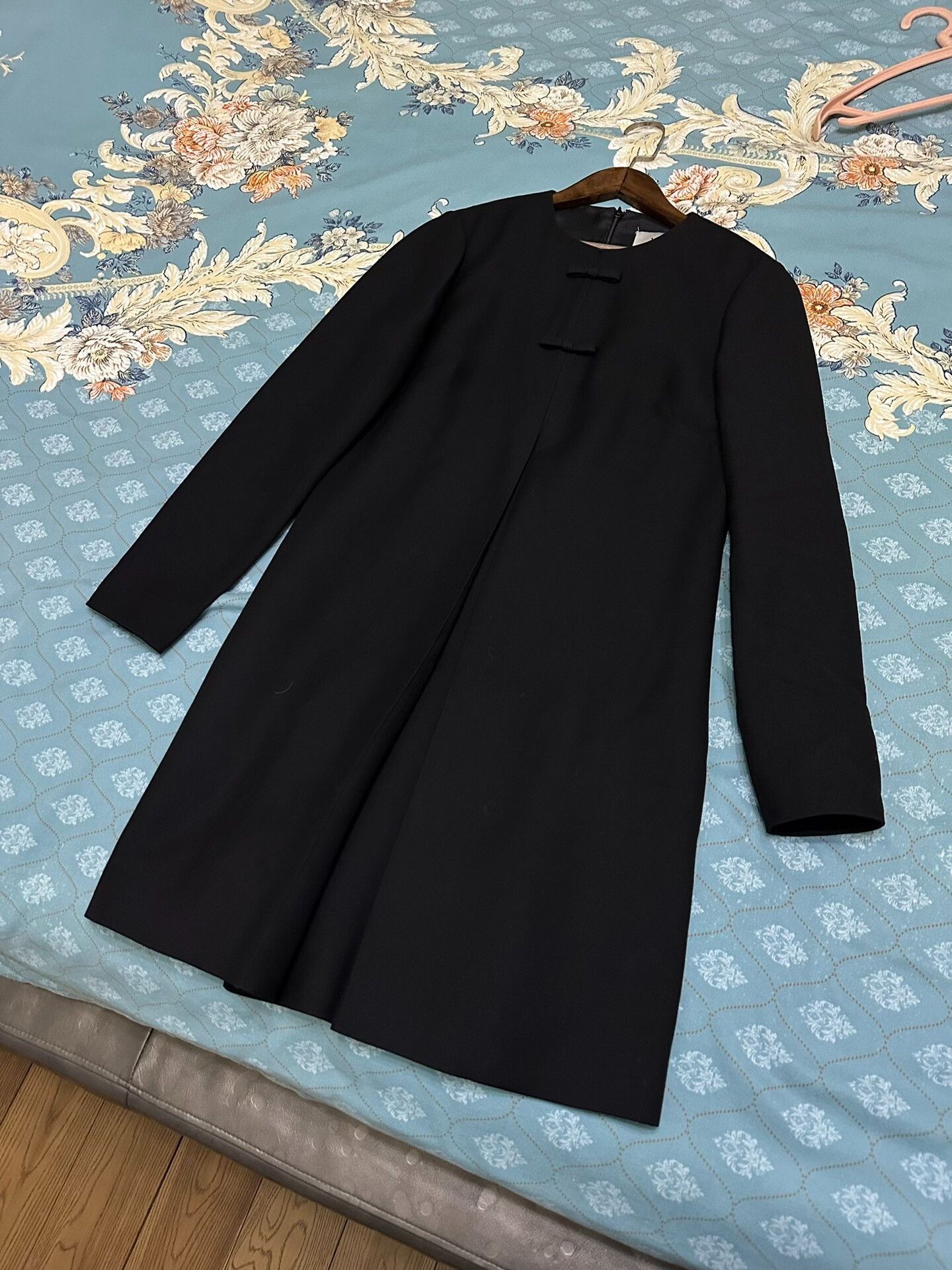 Valentino Valentino Long Dress for Everyday Elegance Size S / US 4 / IT 40 - 2 Thumbnail