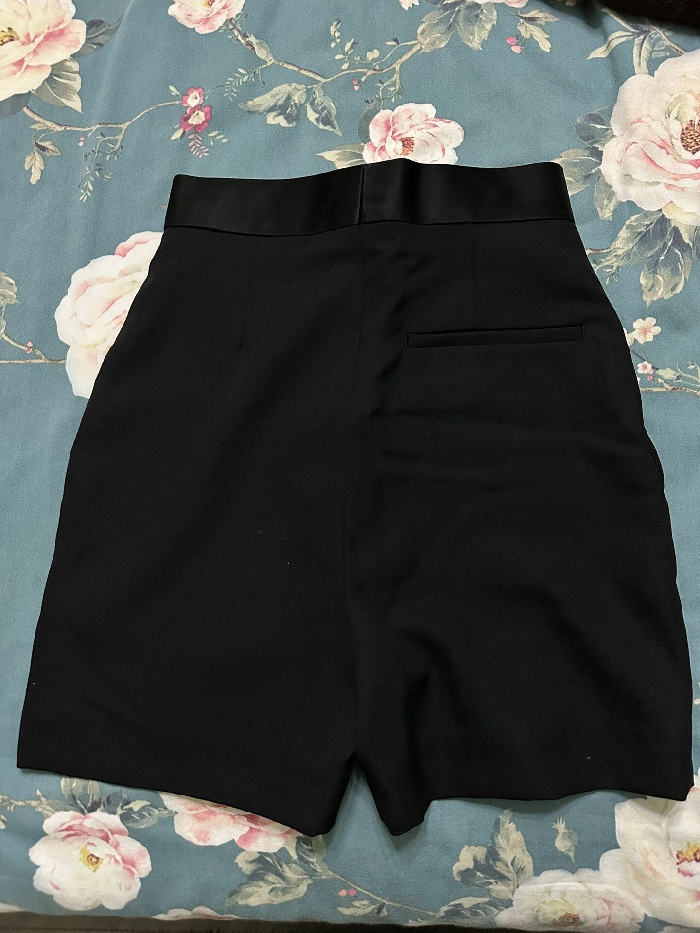 Haider Ackermann Haider Ackermann Women's Black Shorts Size 22" - 3 Thumbnail