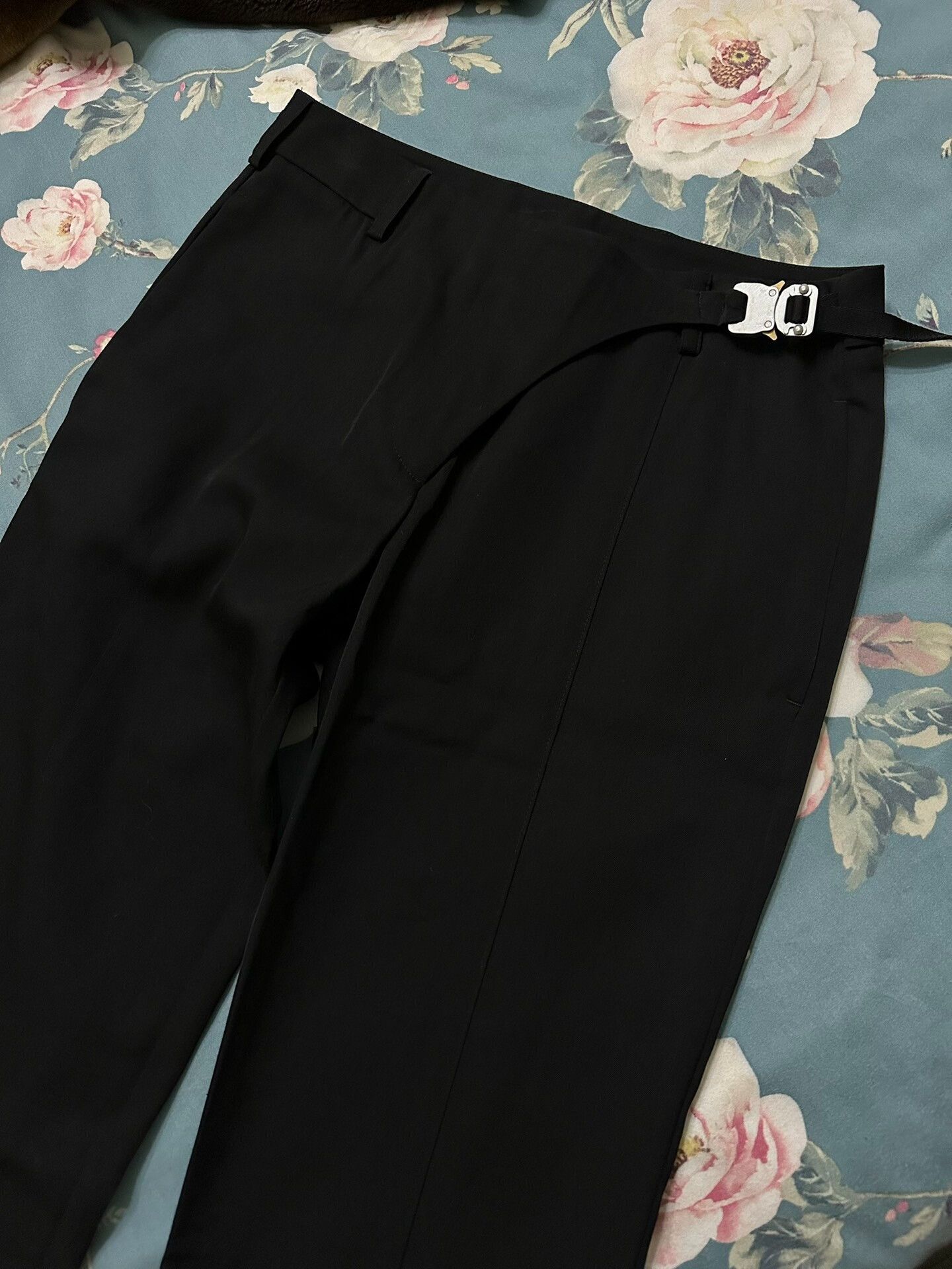 1017 ALYX 9SM ALYX Casual Pants for Women and Men Size 40" / US 18 - 4 Thumbnail