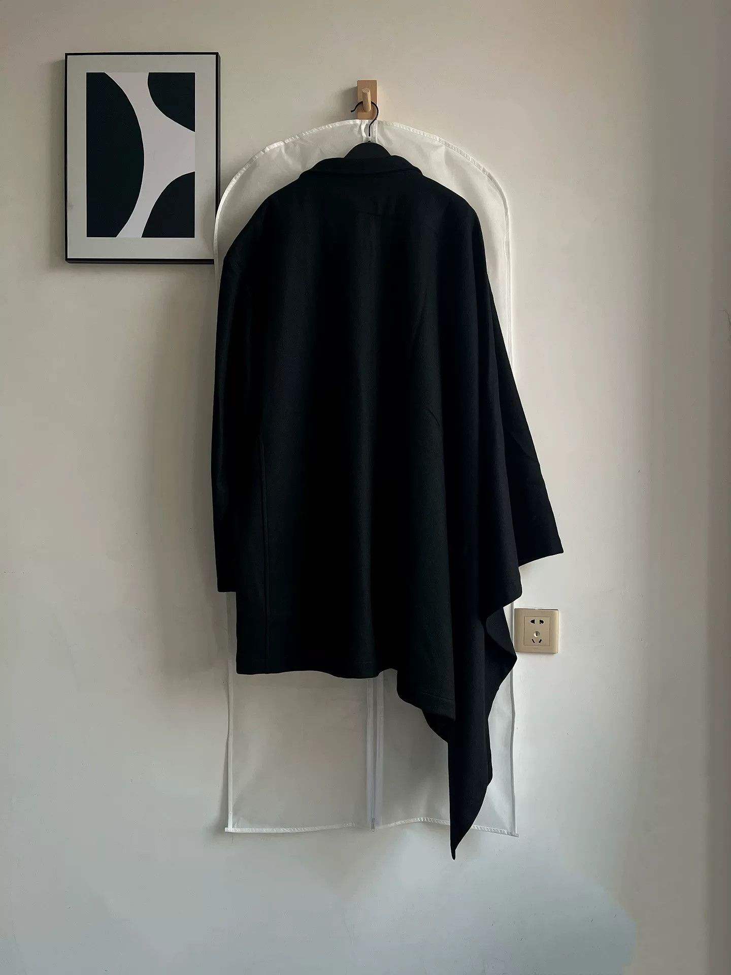 Yohji Yamamoto Yohji Yamamoto Asymmetrical Cape Coat Size US L / EU 52-54 / 3 - 5 Thumbnail