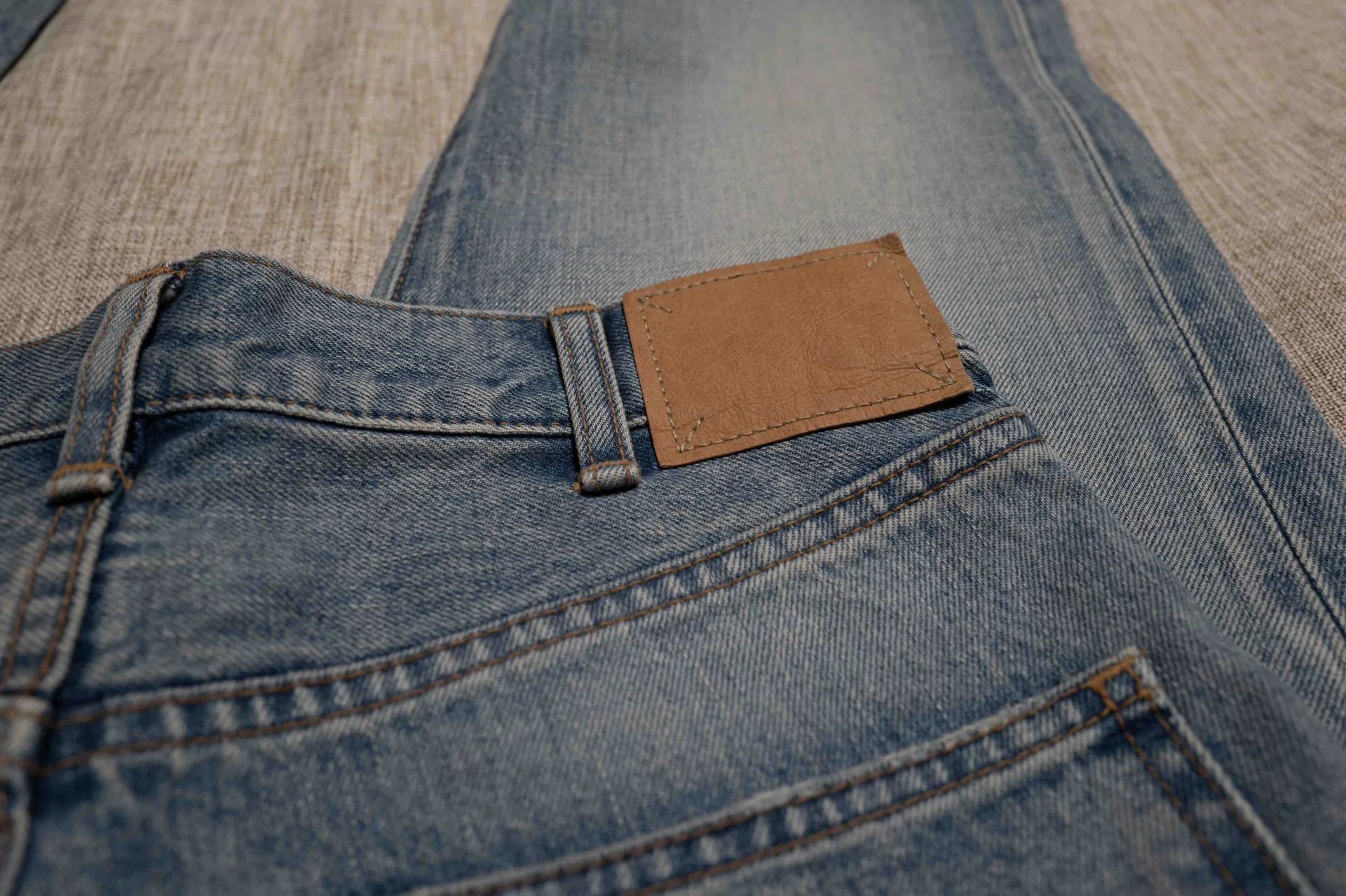 Celine Celine Dylan Washed Blue Jeans Size US 26 / EU 42 - 5 Thumbnail