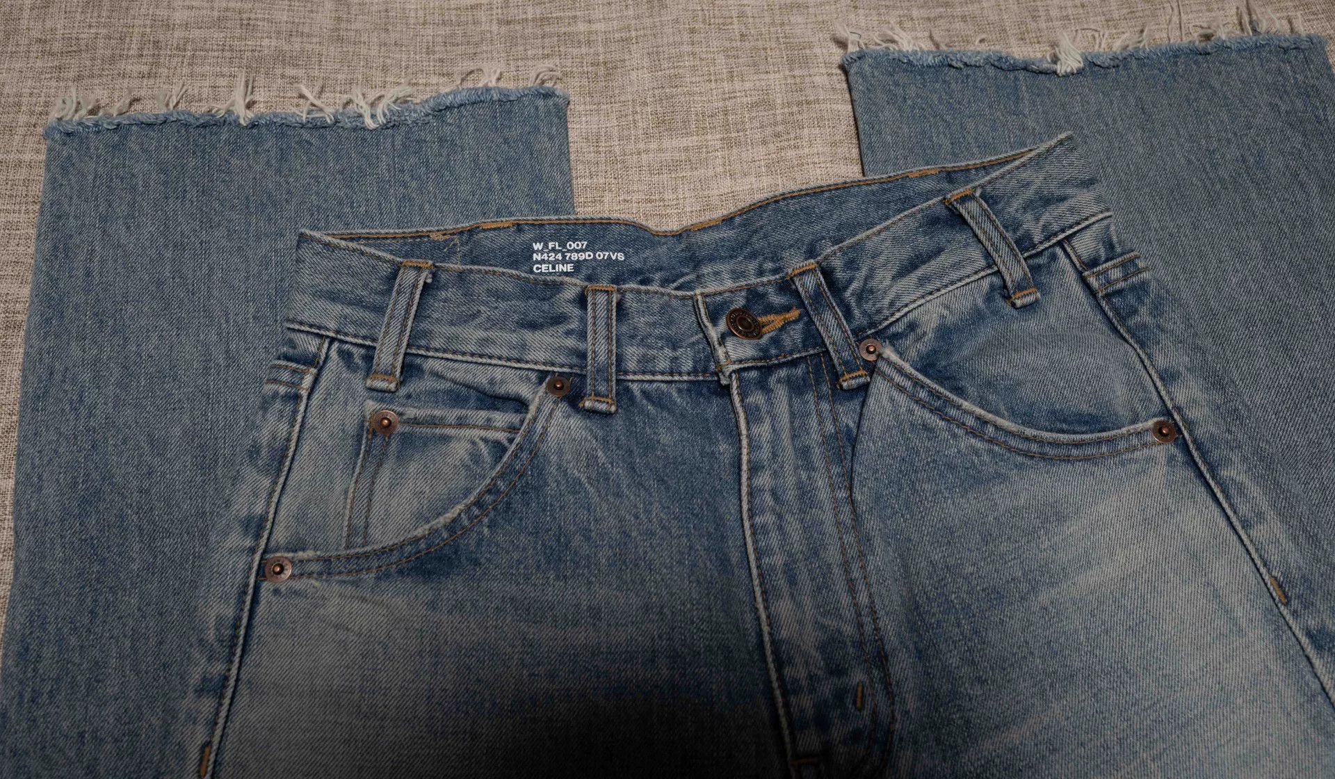 Celine Celine Dylan Washed Blue Jeans Size US 26 / EU 42 - 3 Thumbnail