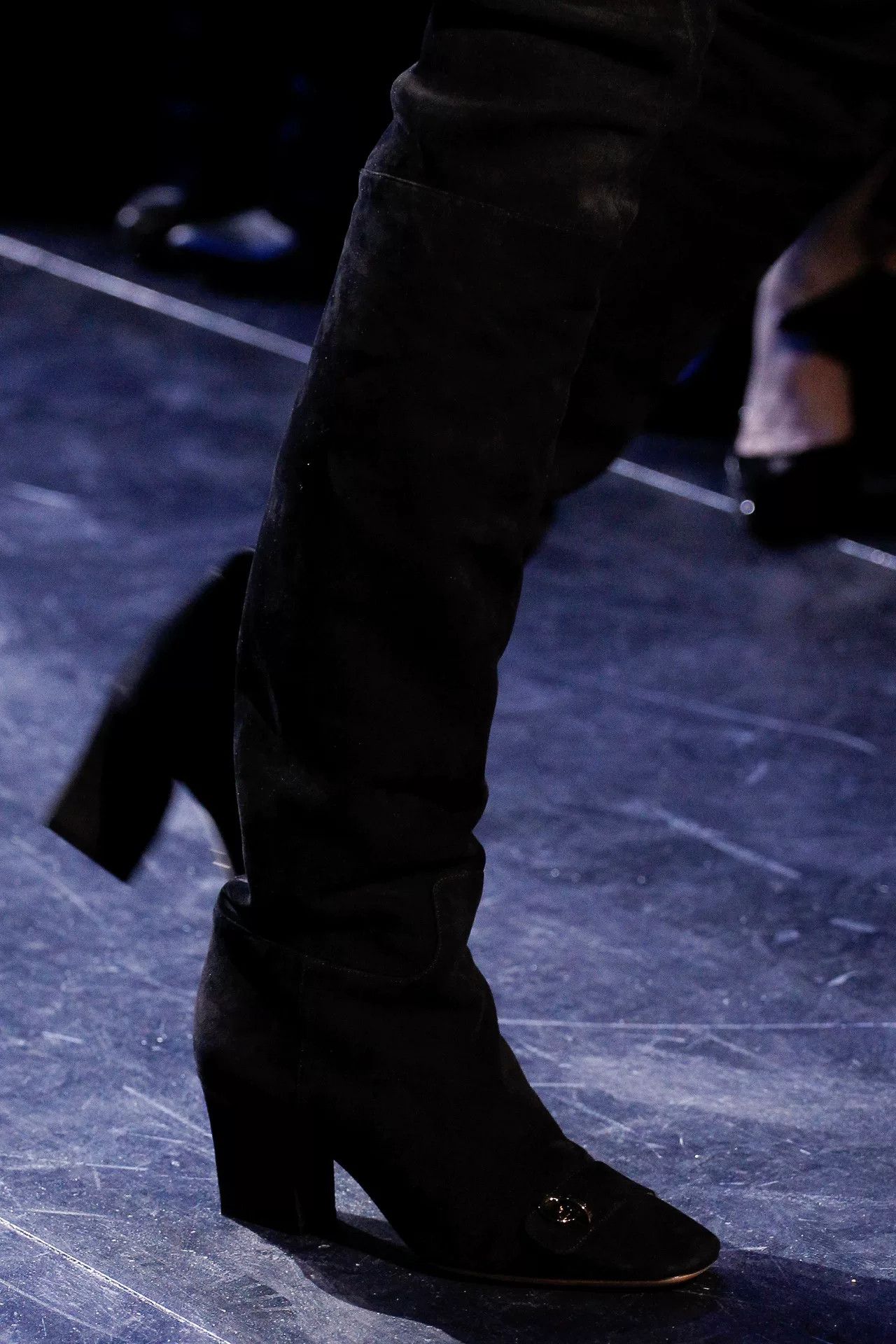Dior Christian Dior Over-the-Knee Suede Boots Size US 5 / IT 35 - 5 Thumbnail
