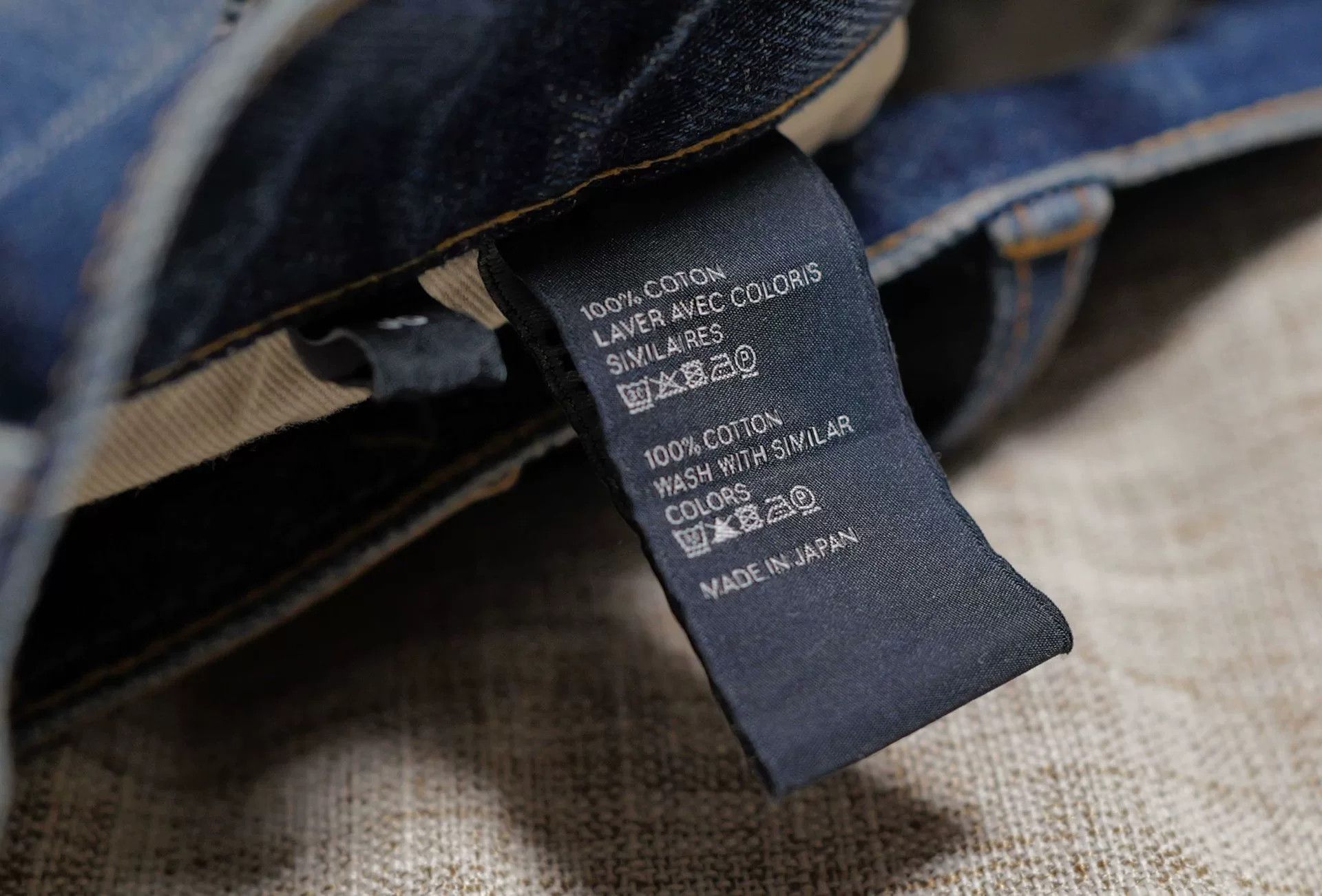 Celine Celine Pearl Blue Wash Flare Jeans Size US 30 / EU 46 - 4 Thumbnail