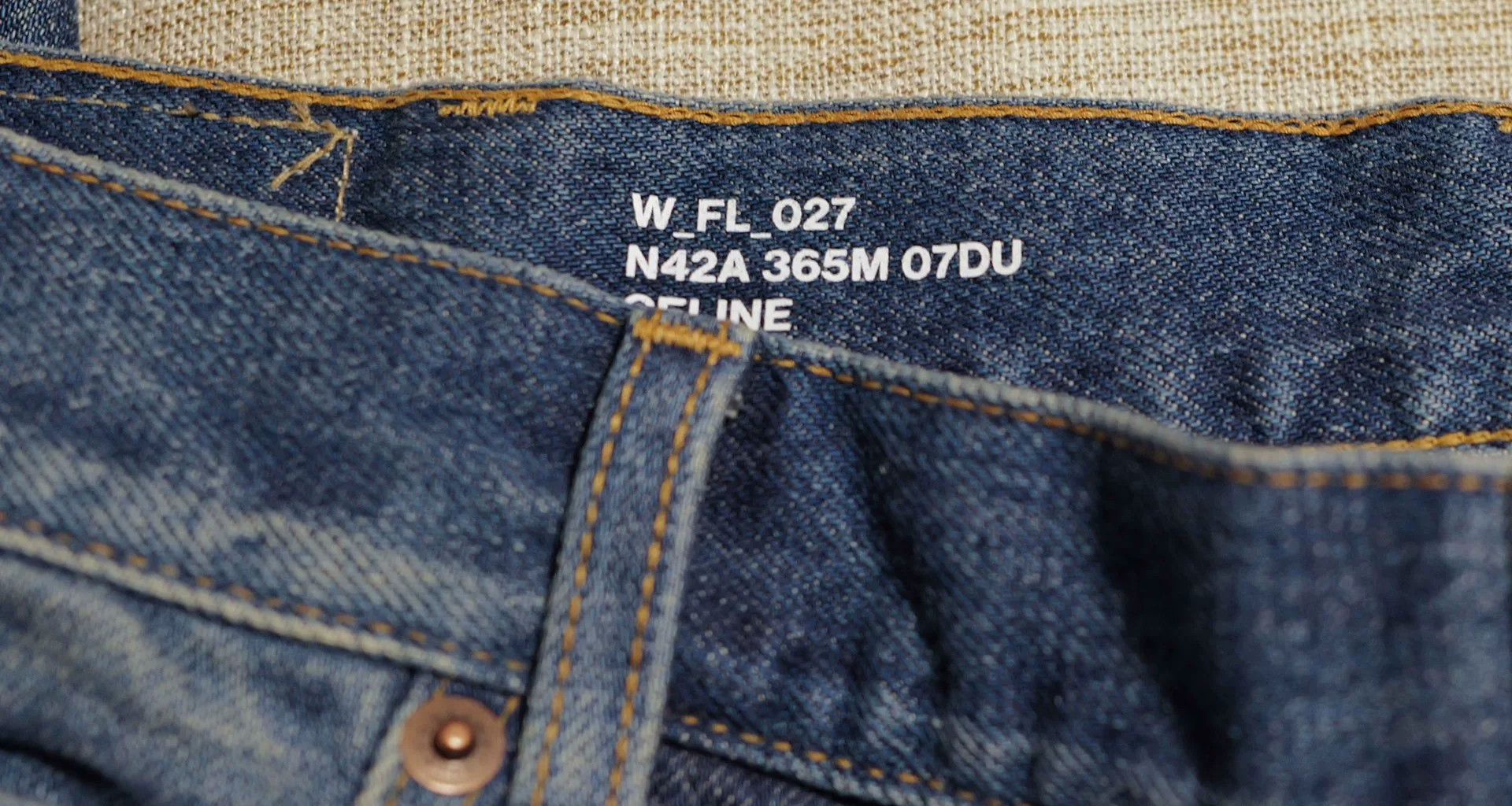 Celine Celine Pearl Blue Wash Flare Jeans Size US 30 / EU 46 - 3 Thumbnail